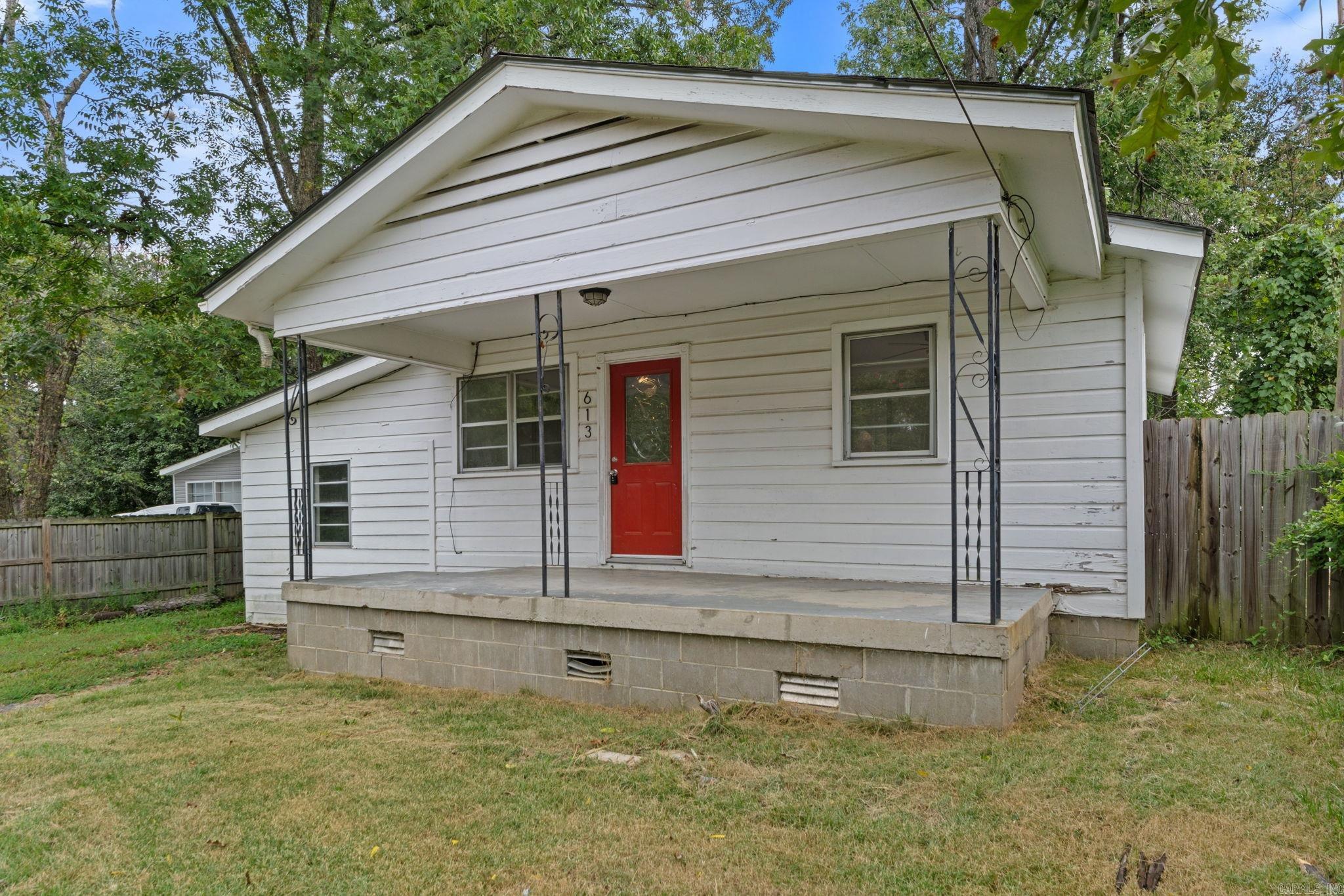 613 N 4th  Cabot, AR