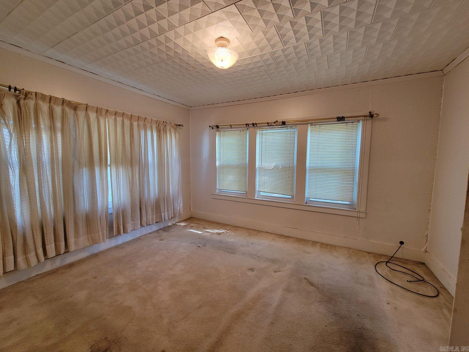 416 N Azalea  Lockesburg, AR