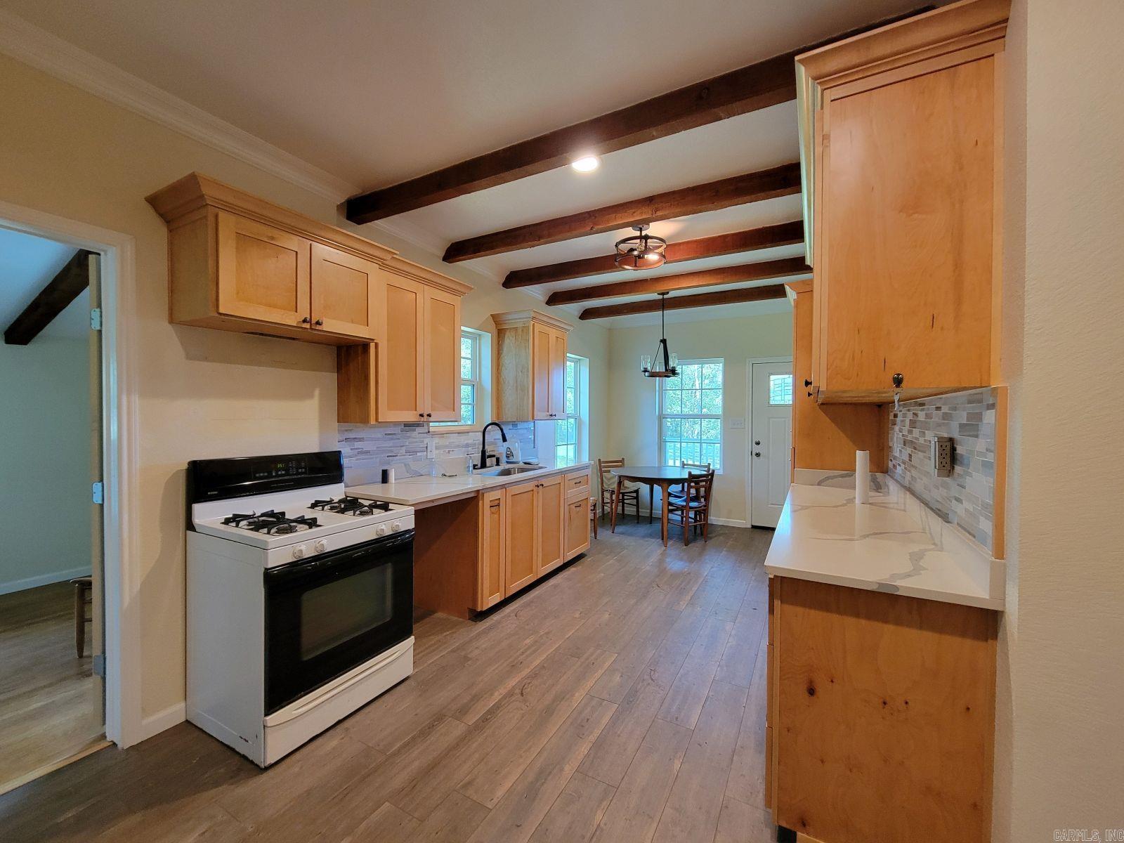 416 N Azalea  Lockesburg, AR