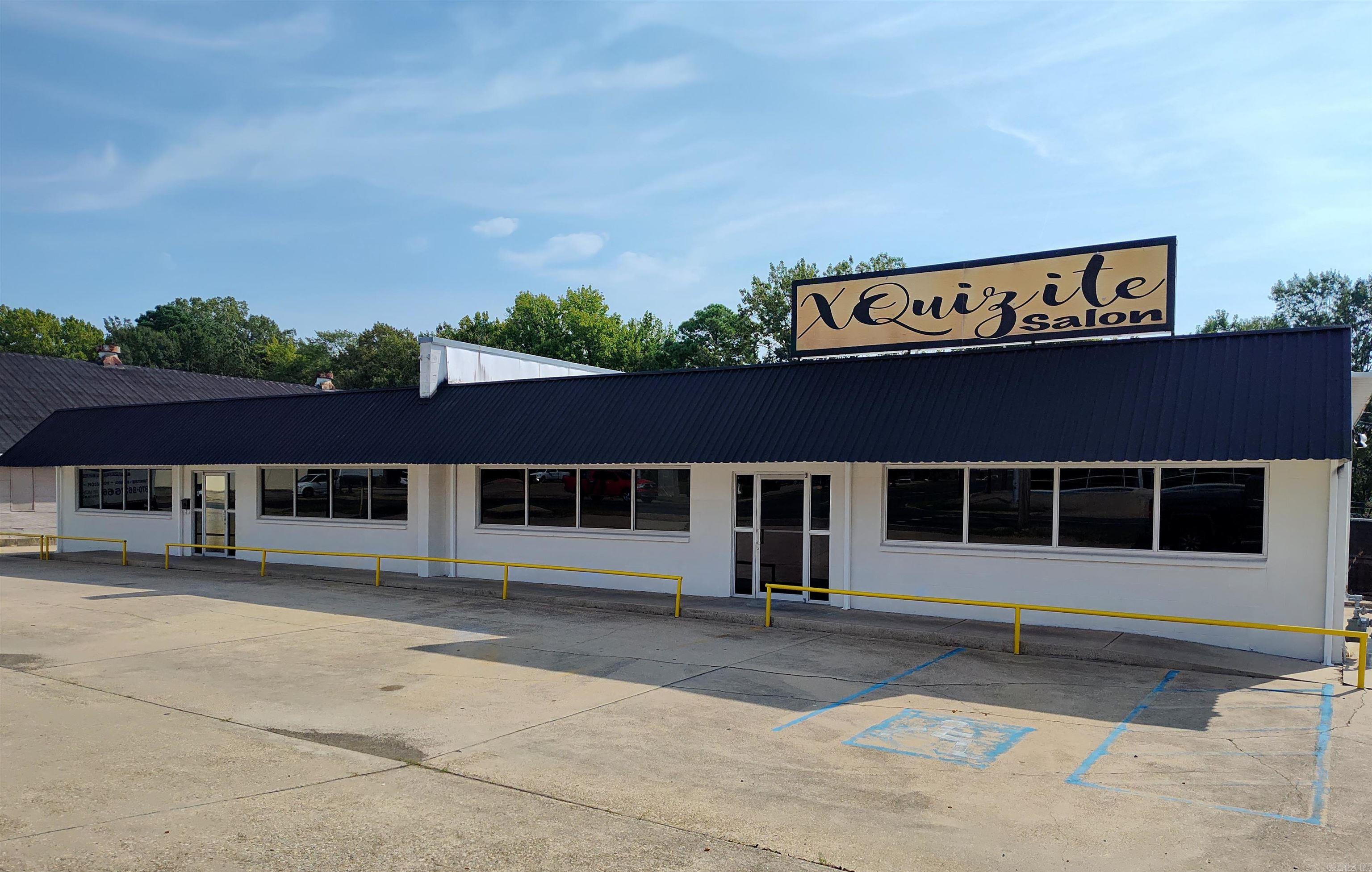 1407 N West 1409 N. West Ave. El Dorado, AR
