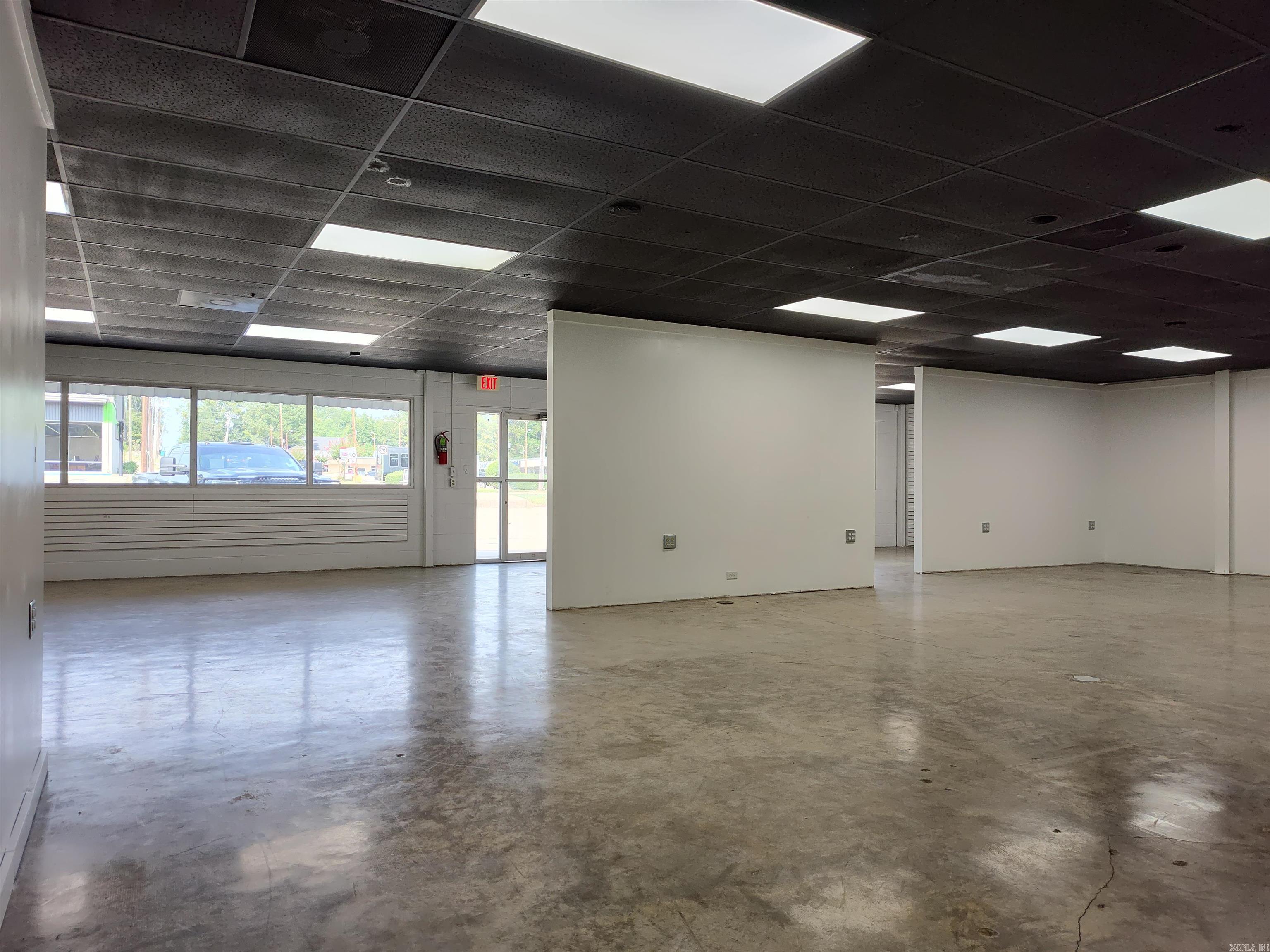 1407 N West 1409 N. West Ave. El Dorado, AR