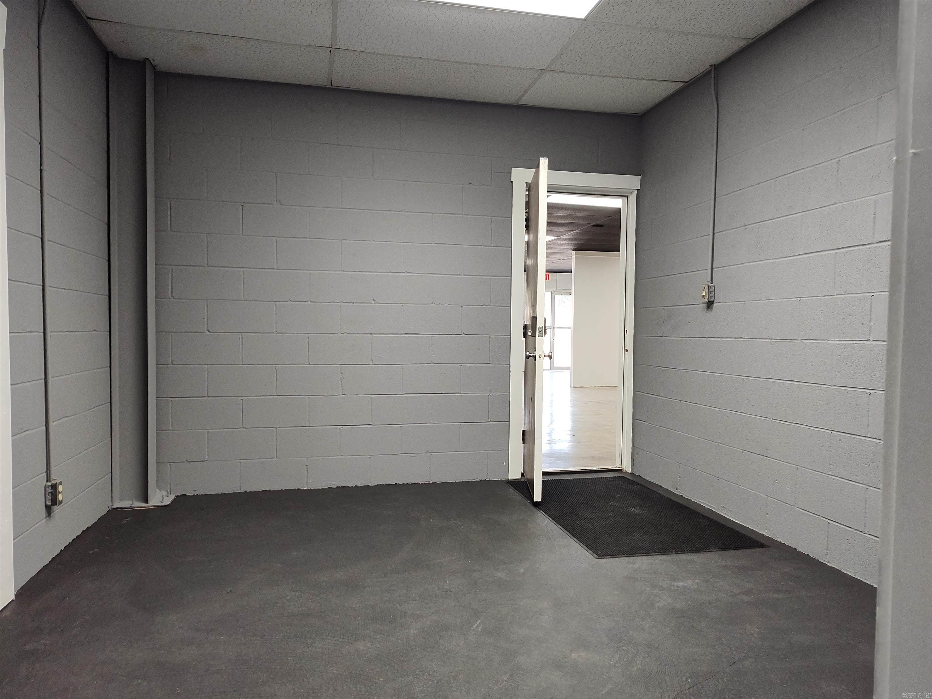 1407 N West 1409 N. West Ave. El Dorado, AR