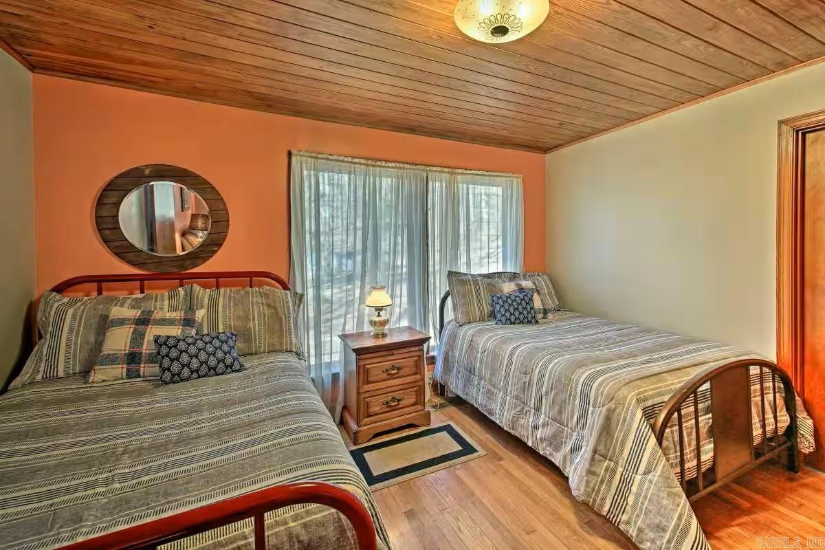 450 Cedarglades Rd  Hot Springs, AR