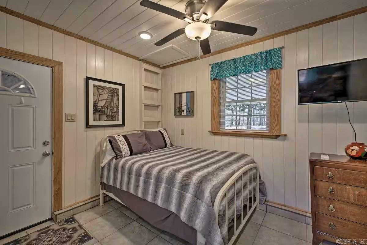 450 Cedarglades Rd  Hot Springs, AR