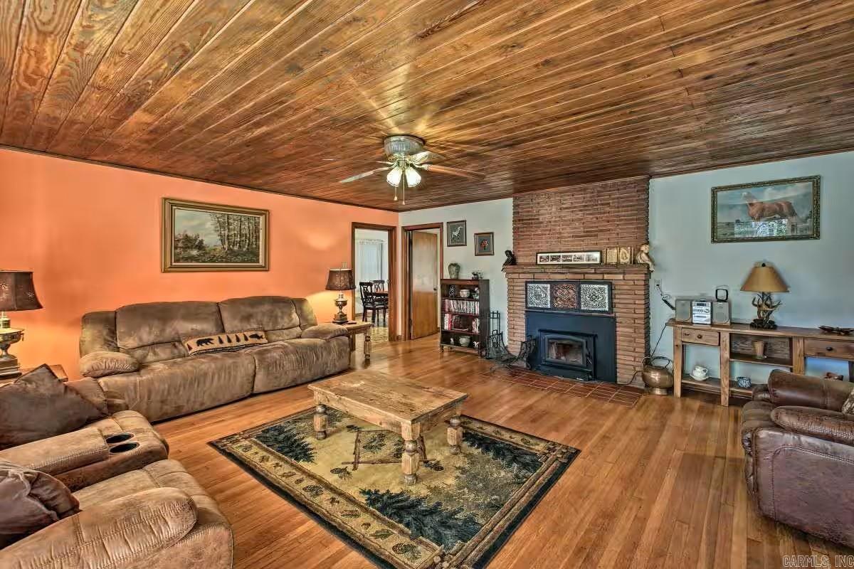 450 Cedarglades Rd  Hot Springs, AR