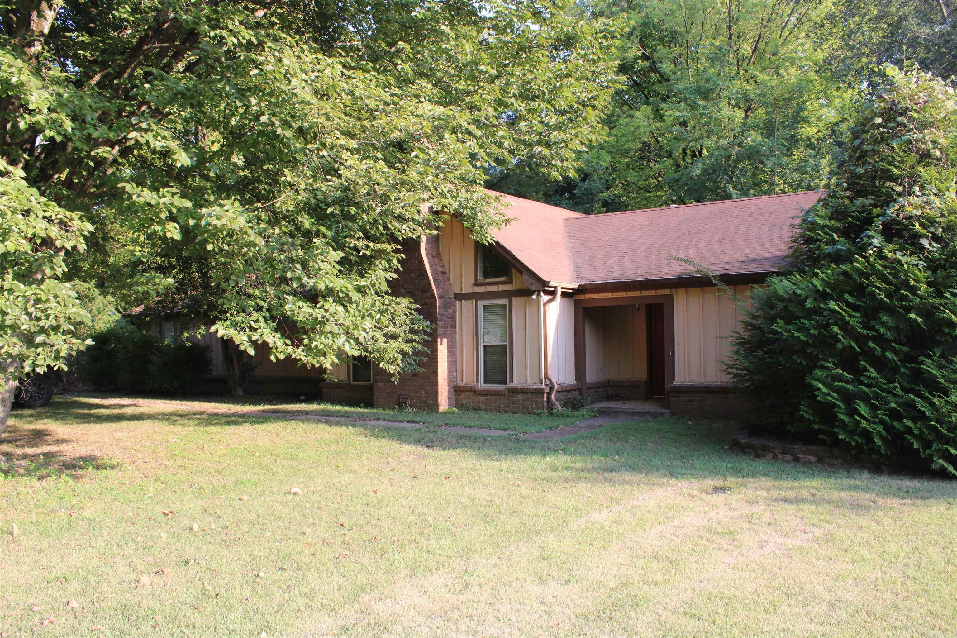 119 Valley Dr  Helena, AR