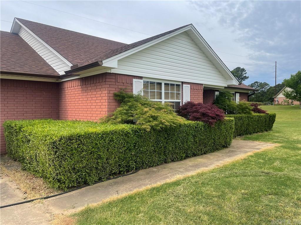 307 County Rd 3437  Clarksville, AR