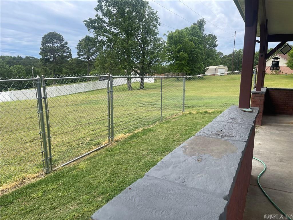 307 County Rd 3437  Clarksville, AR