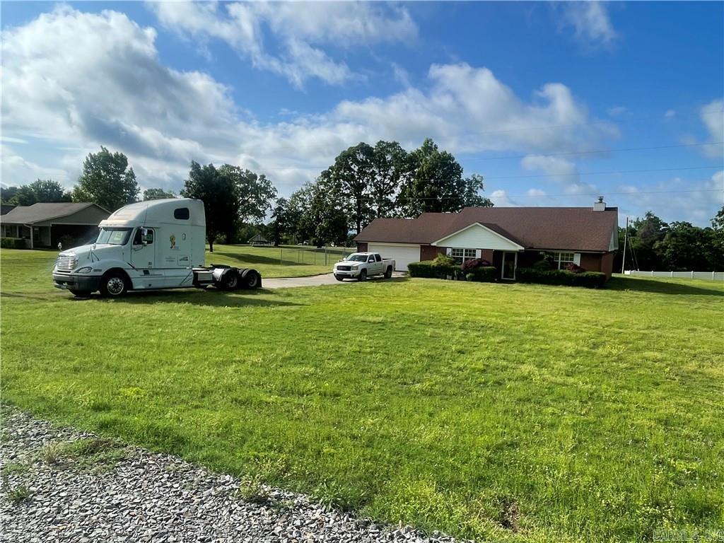 307 County Rd 3437  Clarksville, AR