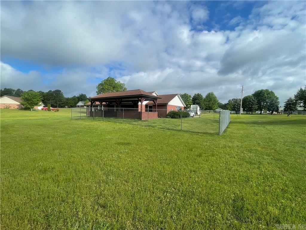 307 County Rd 3437  Clarksville, AR