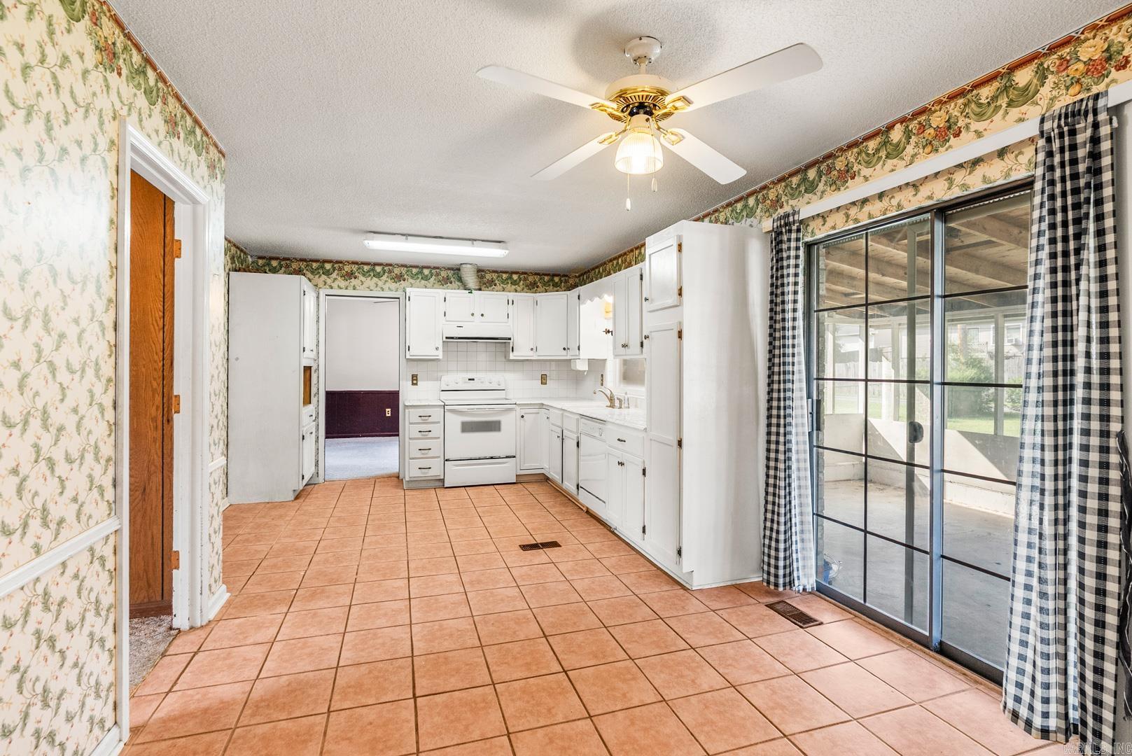 1109 Silver Creek  Sherwood, AR