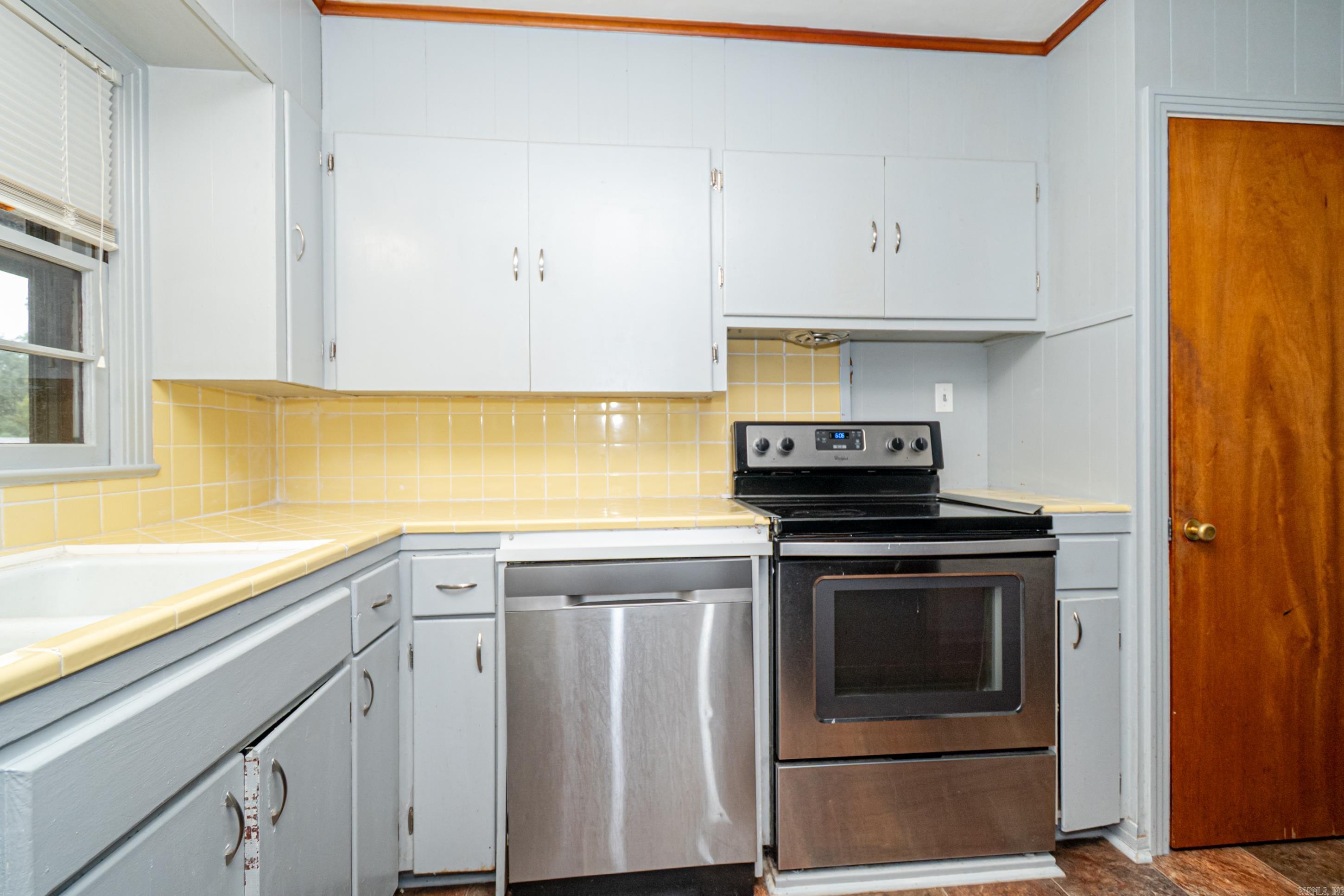 2303 Edgewood  El Dorado, AR