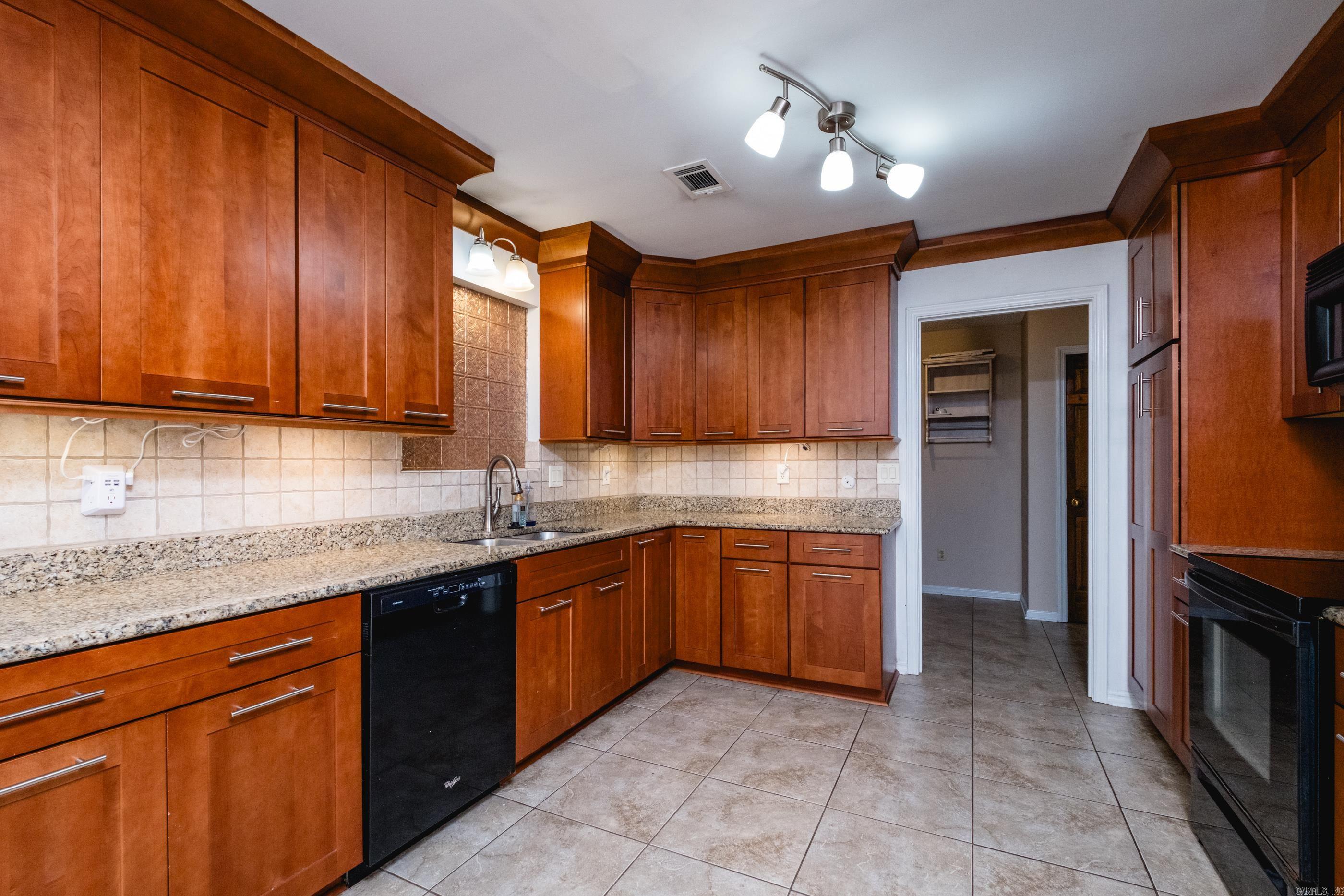 4425 Valley Brook  North Little Rock, AR