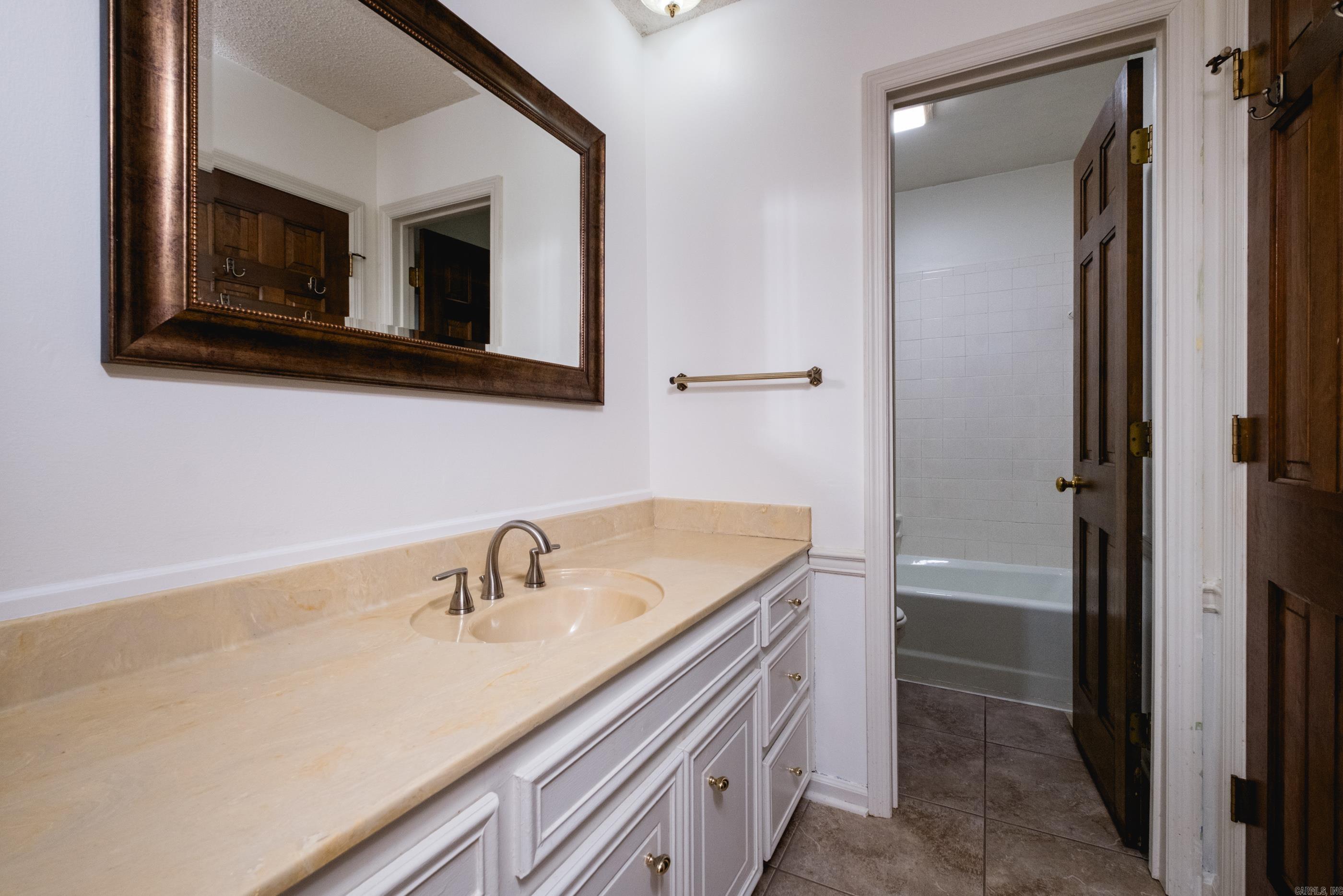 4425 Valley Brook  North Little Rock, AR