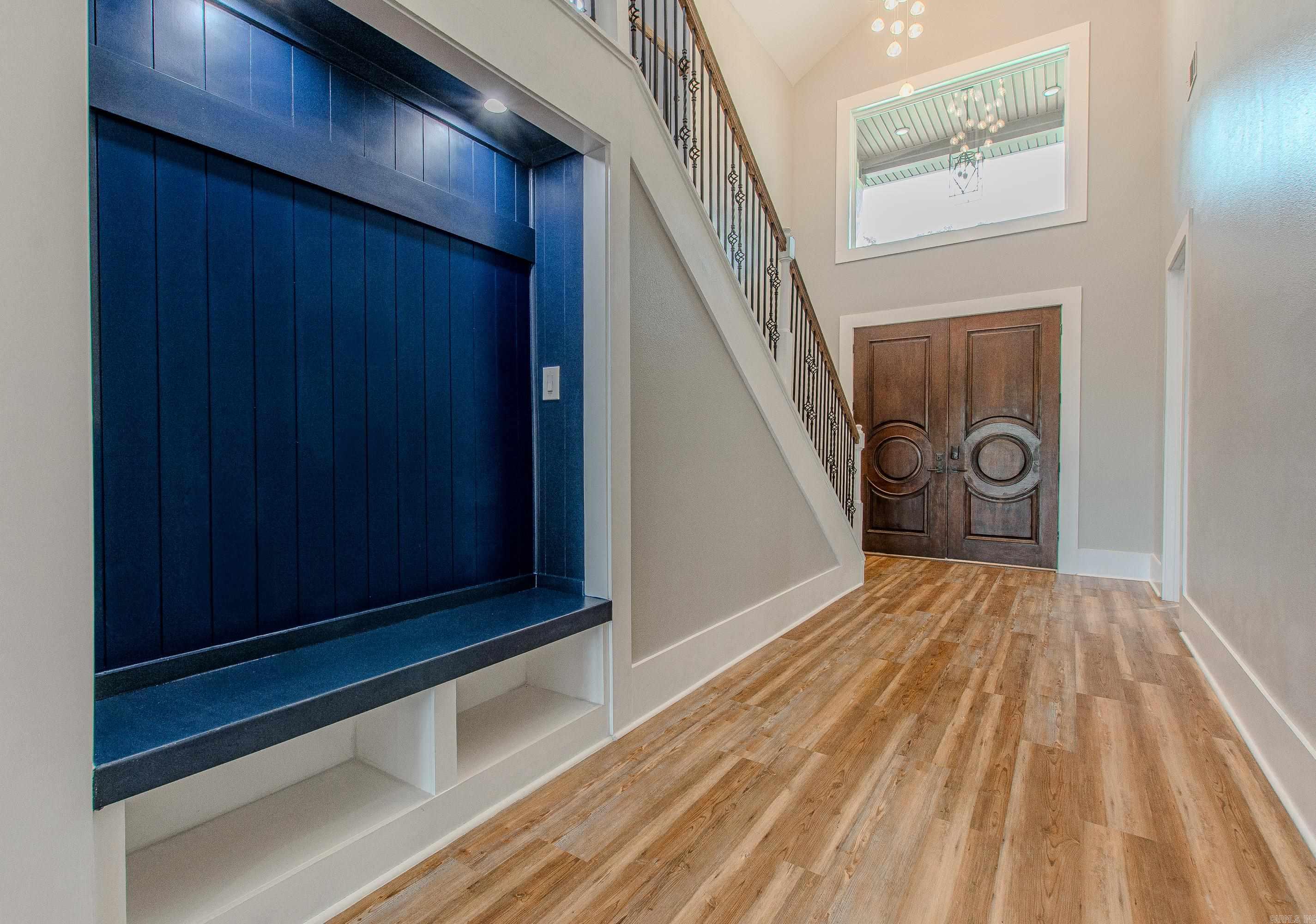 7921 Kanis Oaks Dr  Little Rock, AR