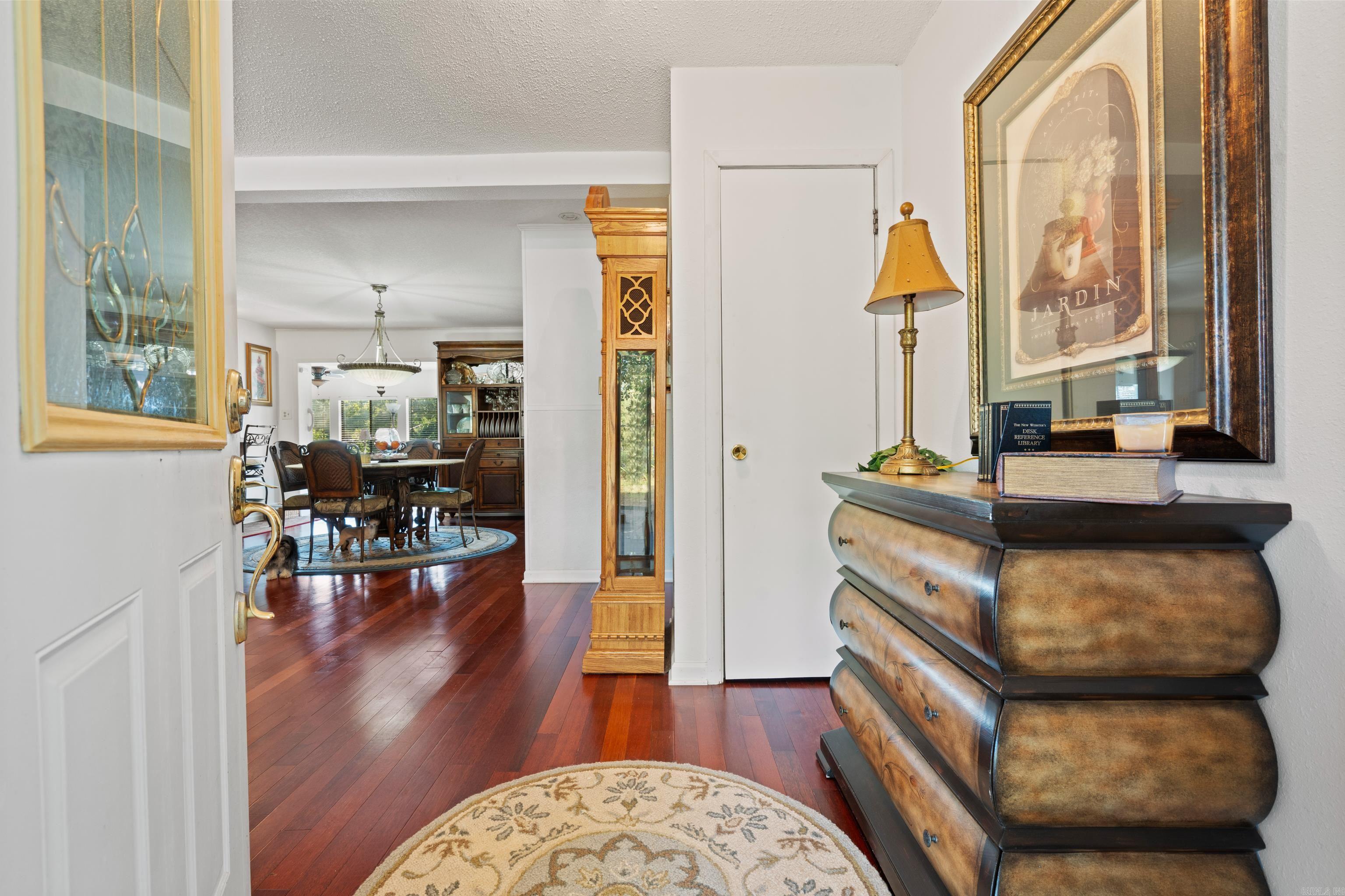 311 Sunset Bay Rd  Hot Springs, AR