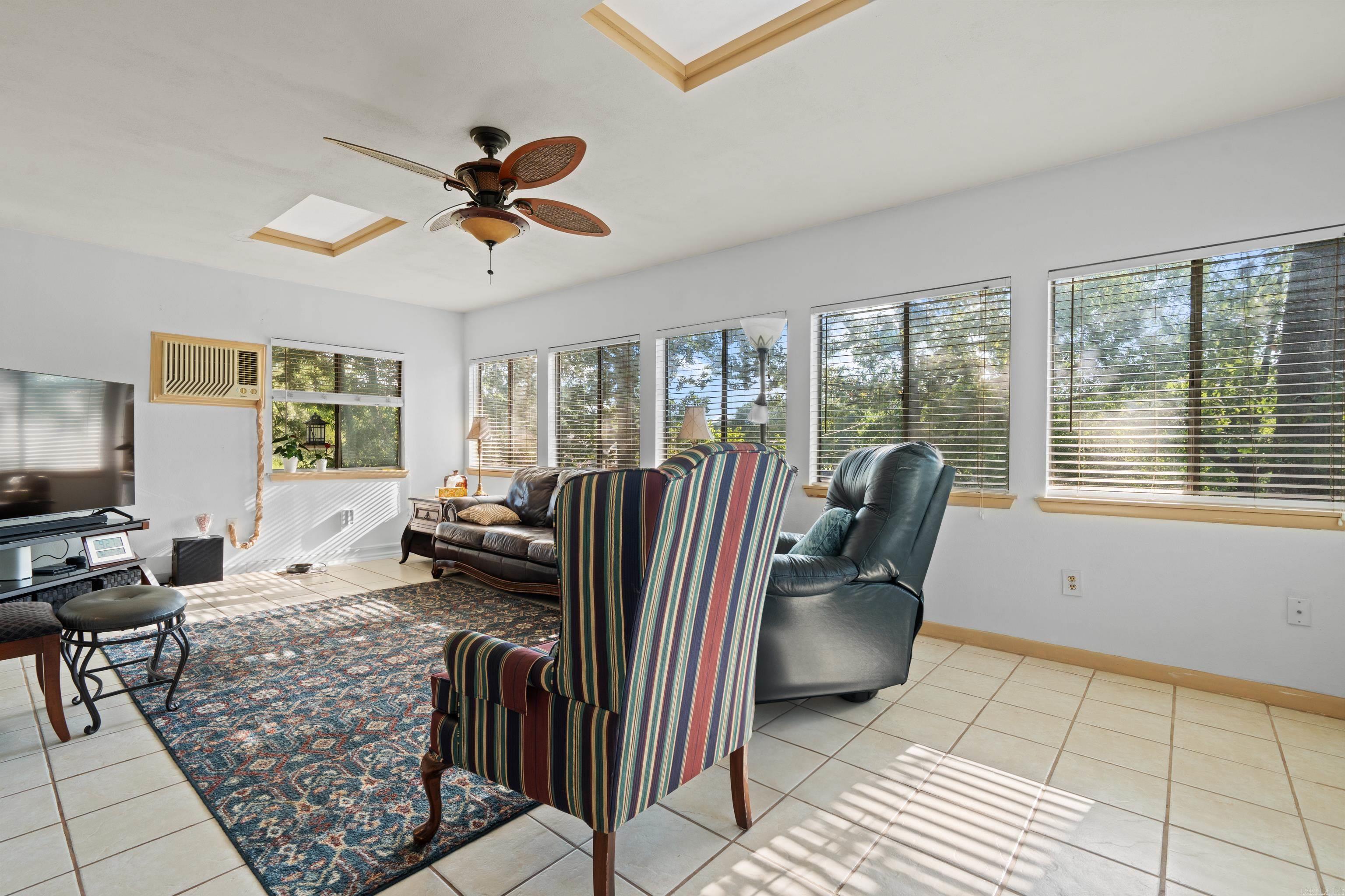 311 Sunset Bay Rd  Hot Springs, AR