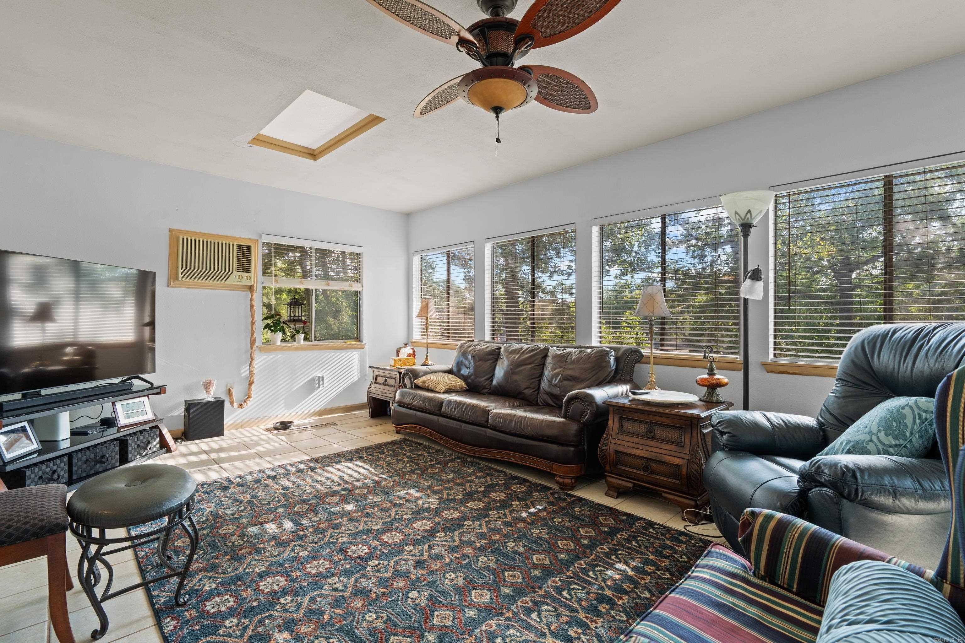 311 Sunset Bay Rd  Hot Springs, AR