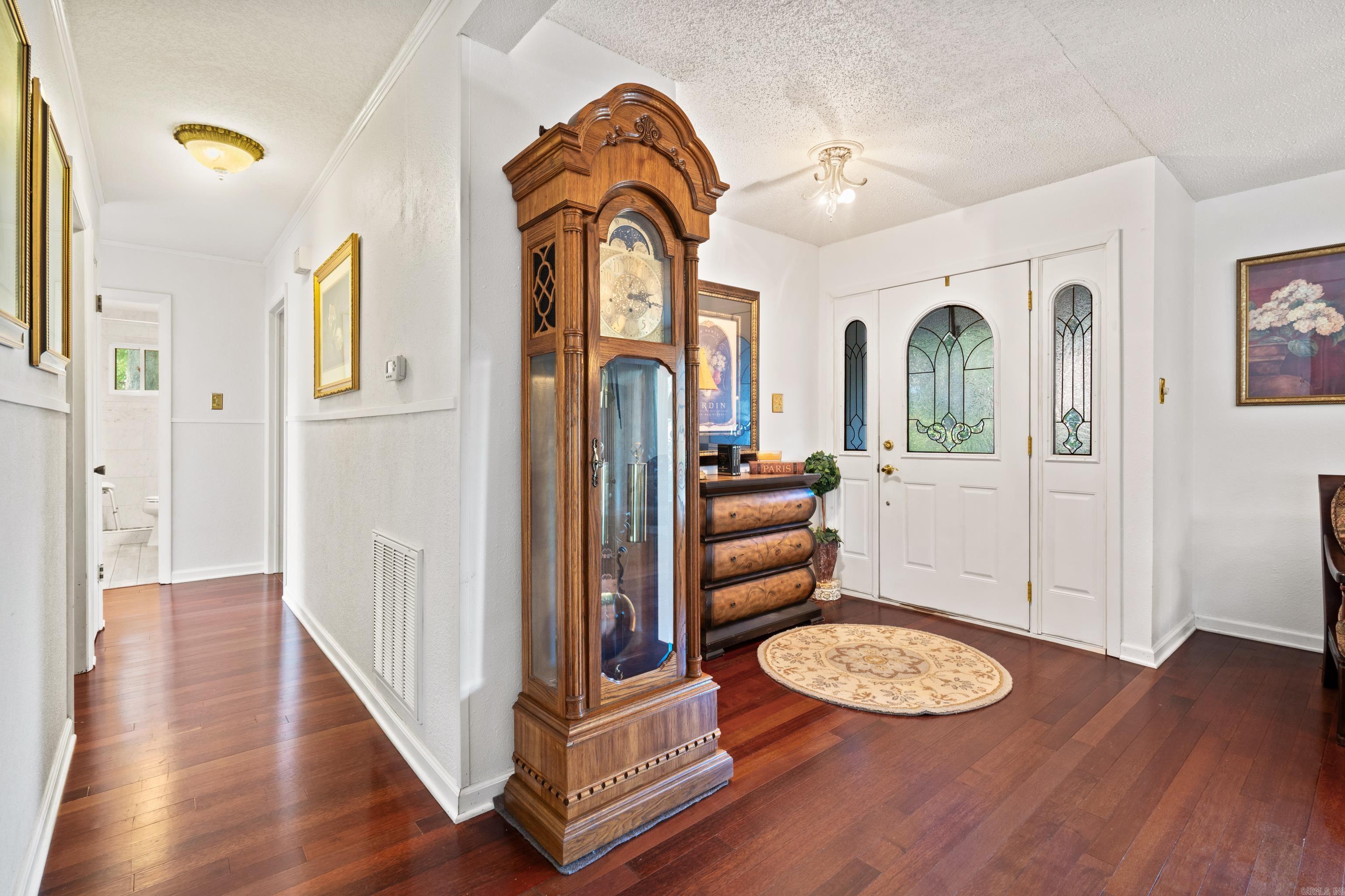311 Sunset Bay Rd  Hot Springs, AR