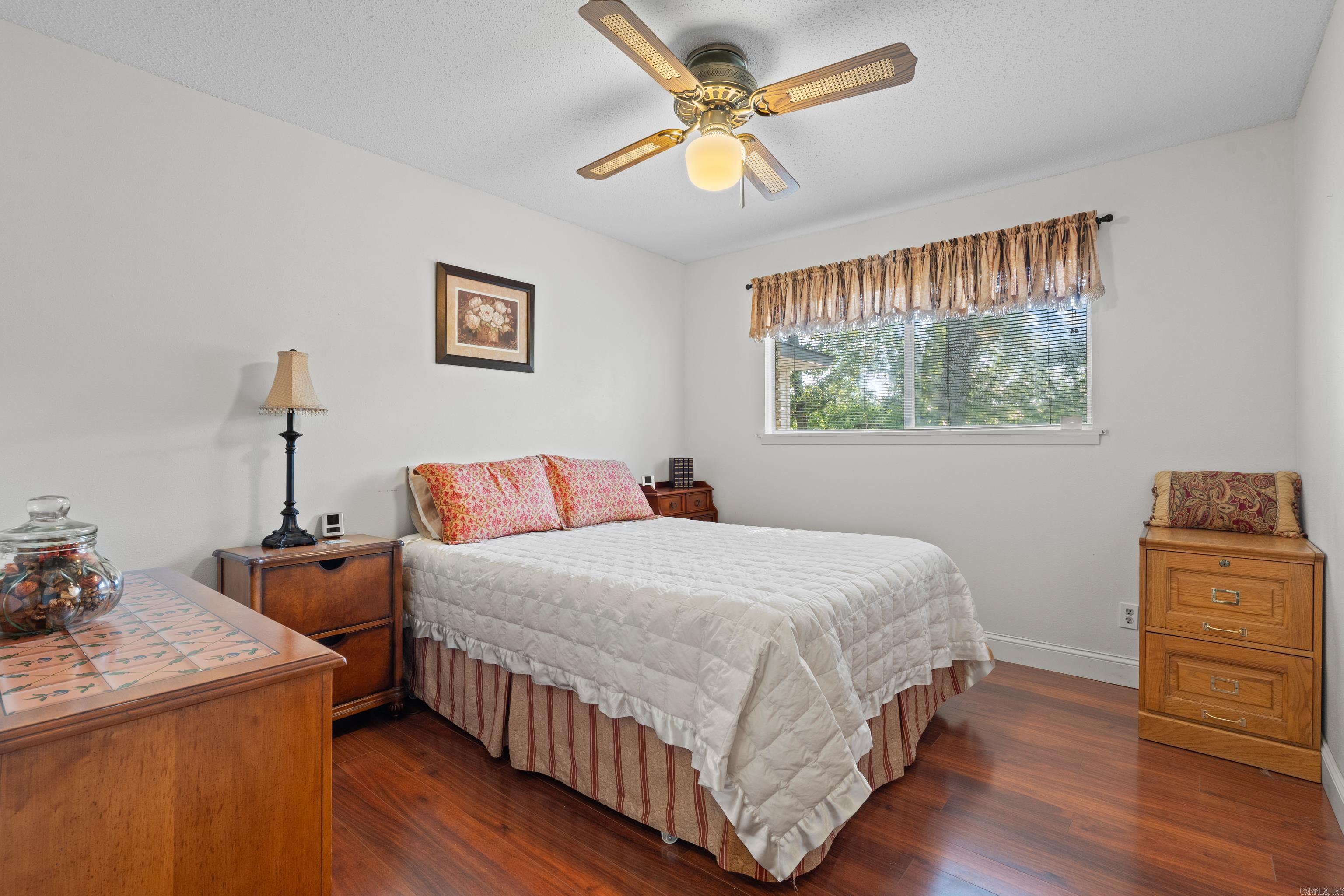 311 Sunset Bay Rd  Hot Springs, AR