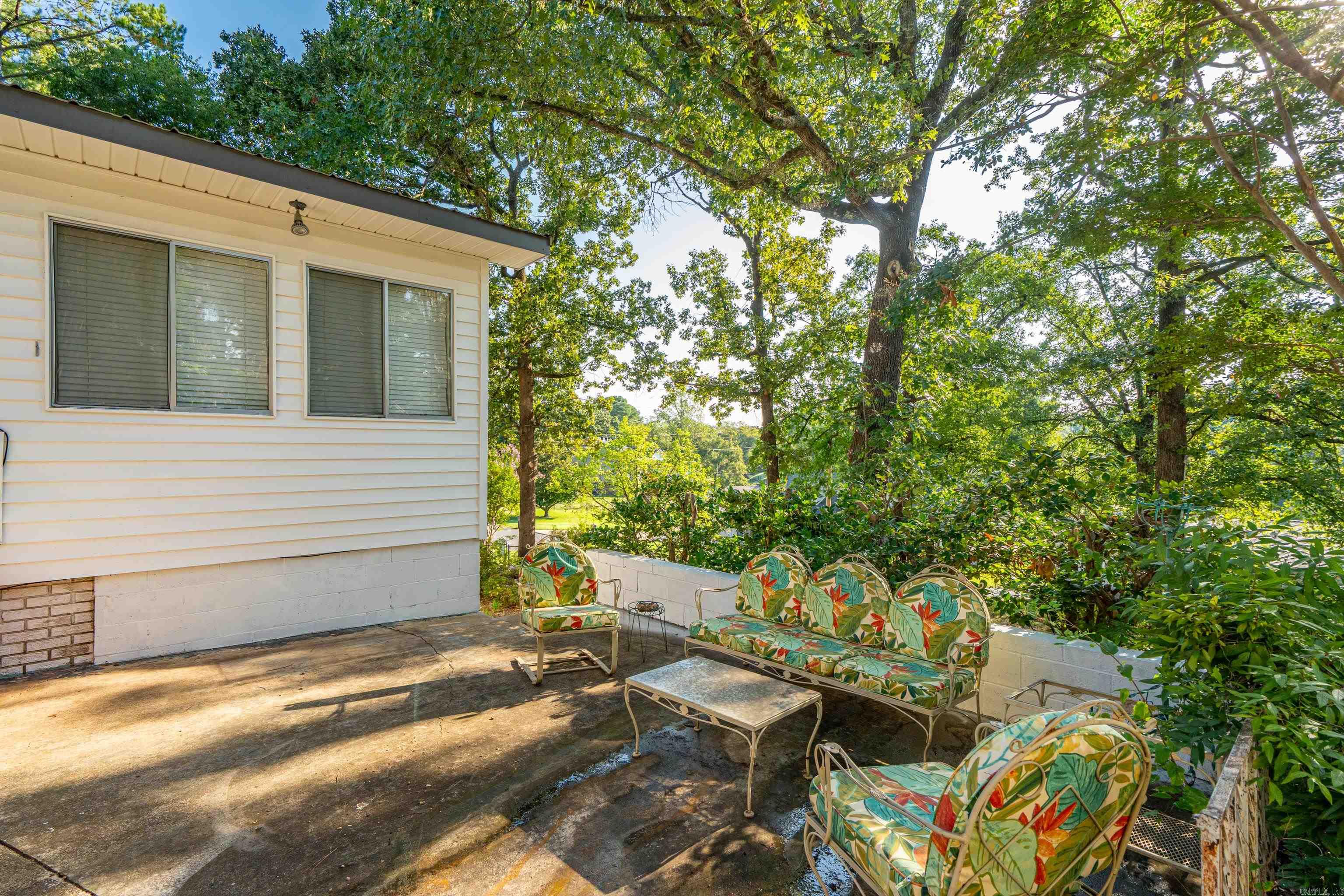 311 Sunset Bay Rd  Hot Springs, AR