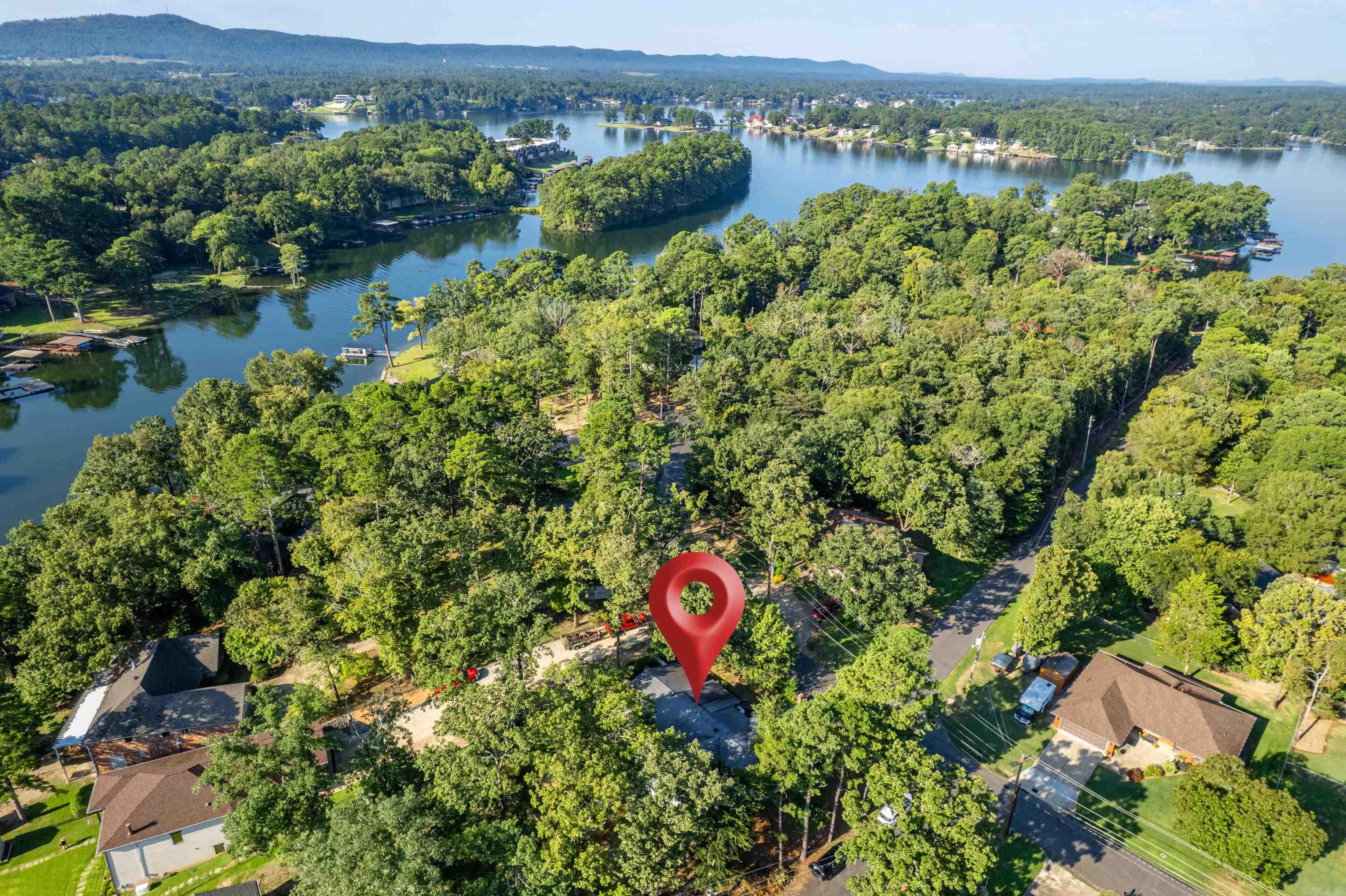 311 Sunset Bay Rd  Hot Springs, AR