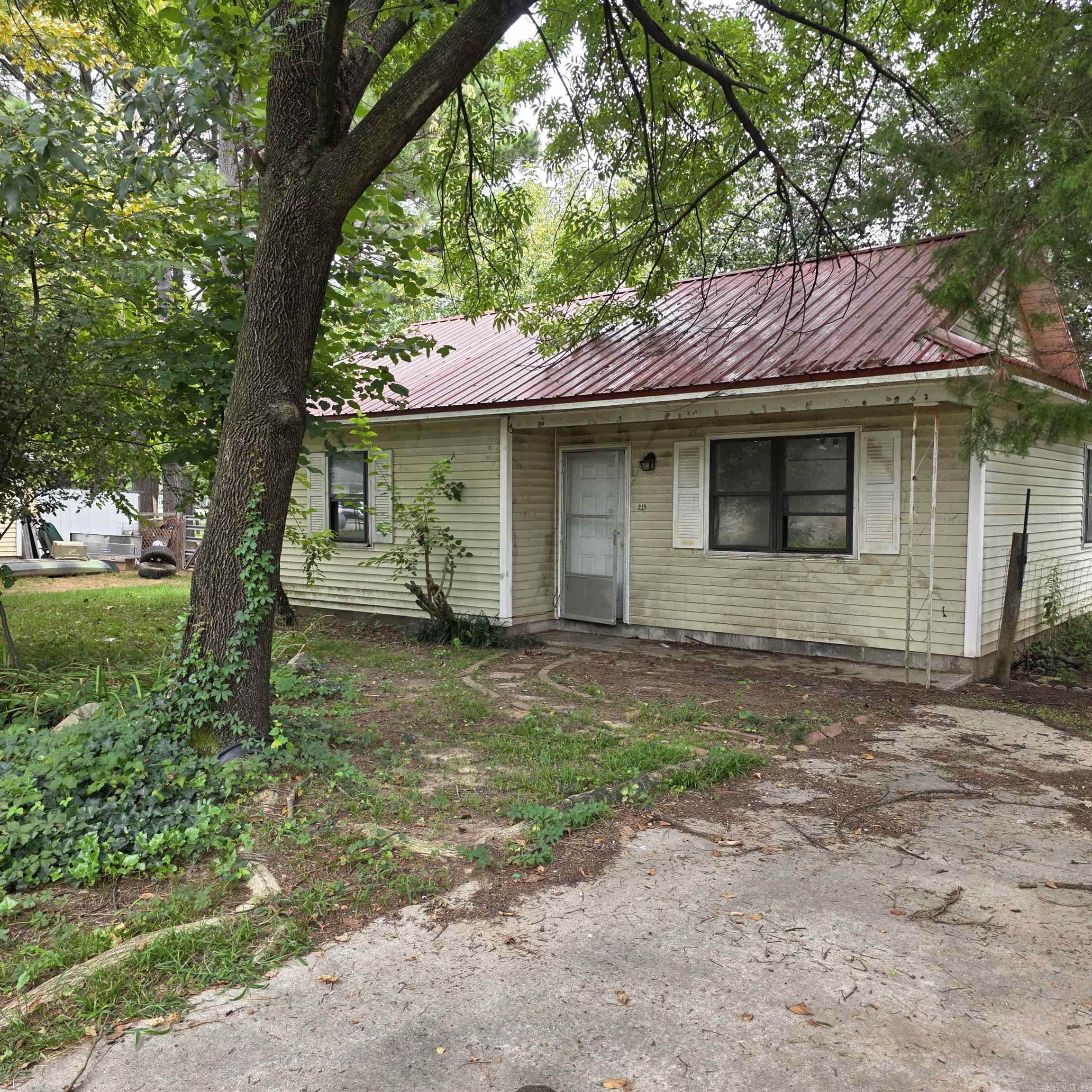 215 Lower Danville  Dardanelle, AR