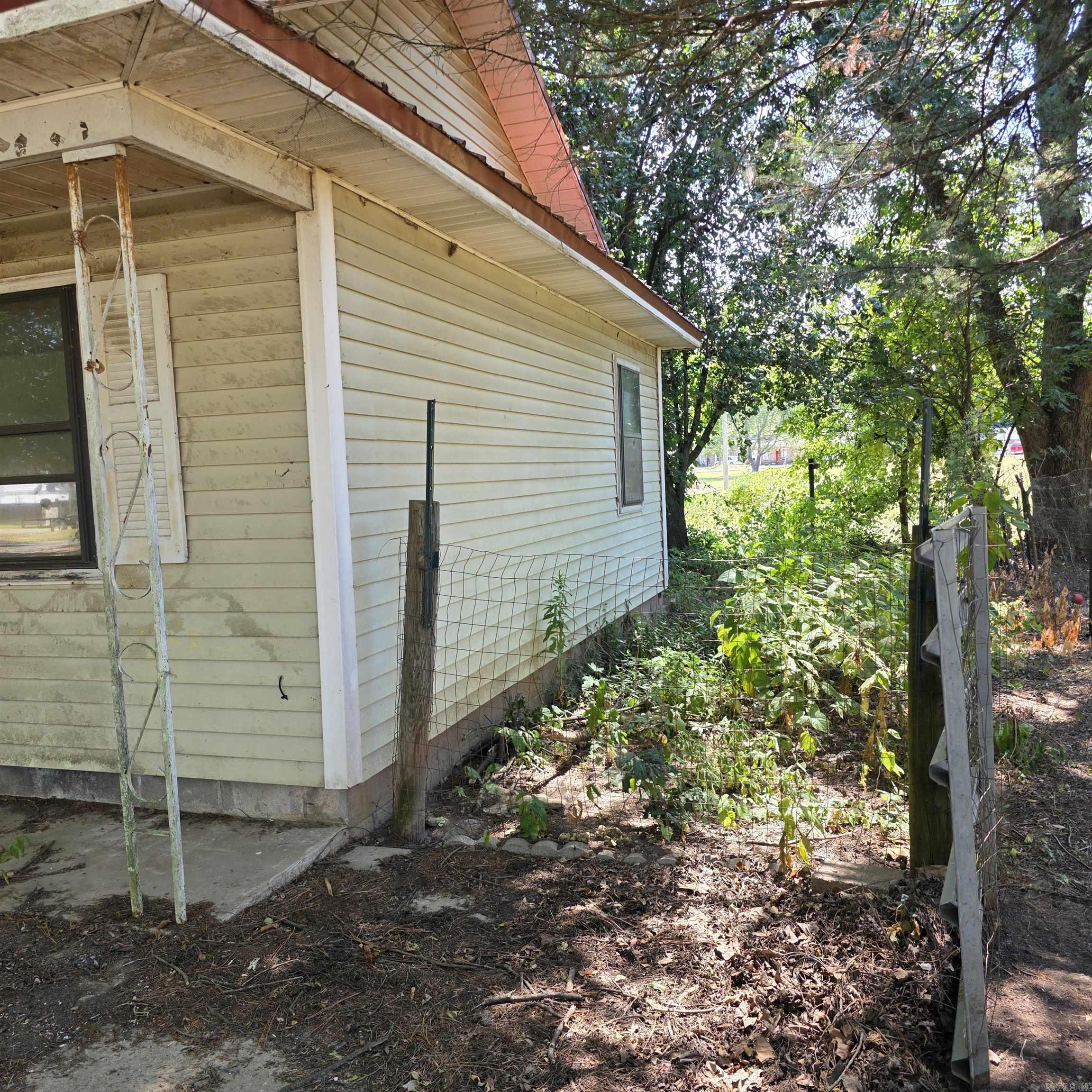 215 Lower Danville  Dardanelle, AR