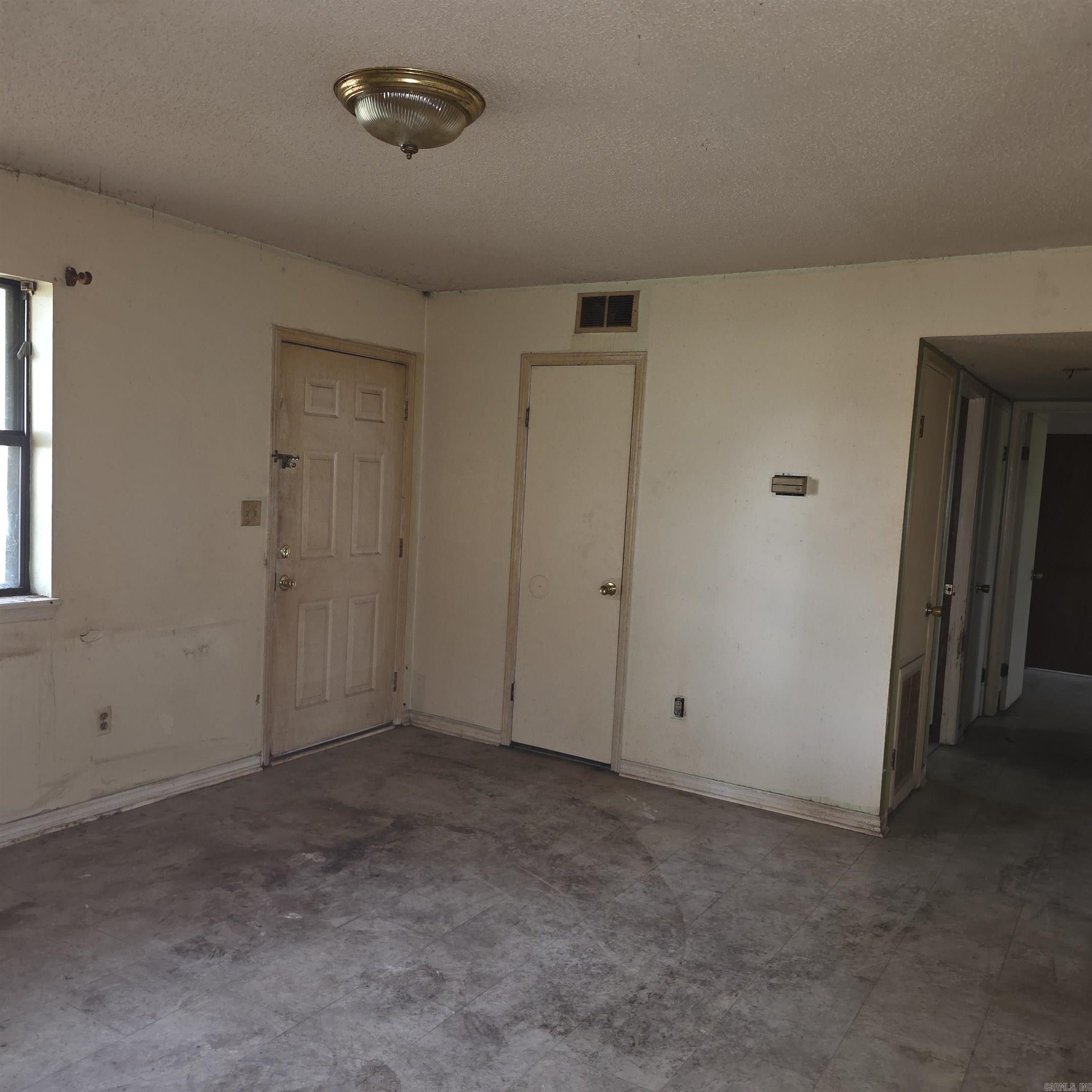 215 Lower Danville  Dardanelle, AR