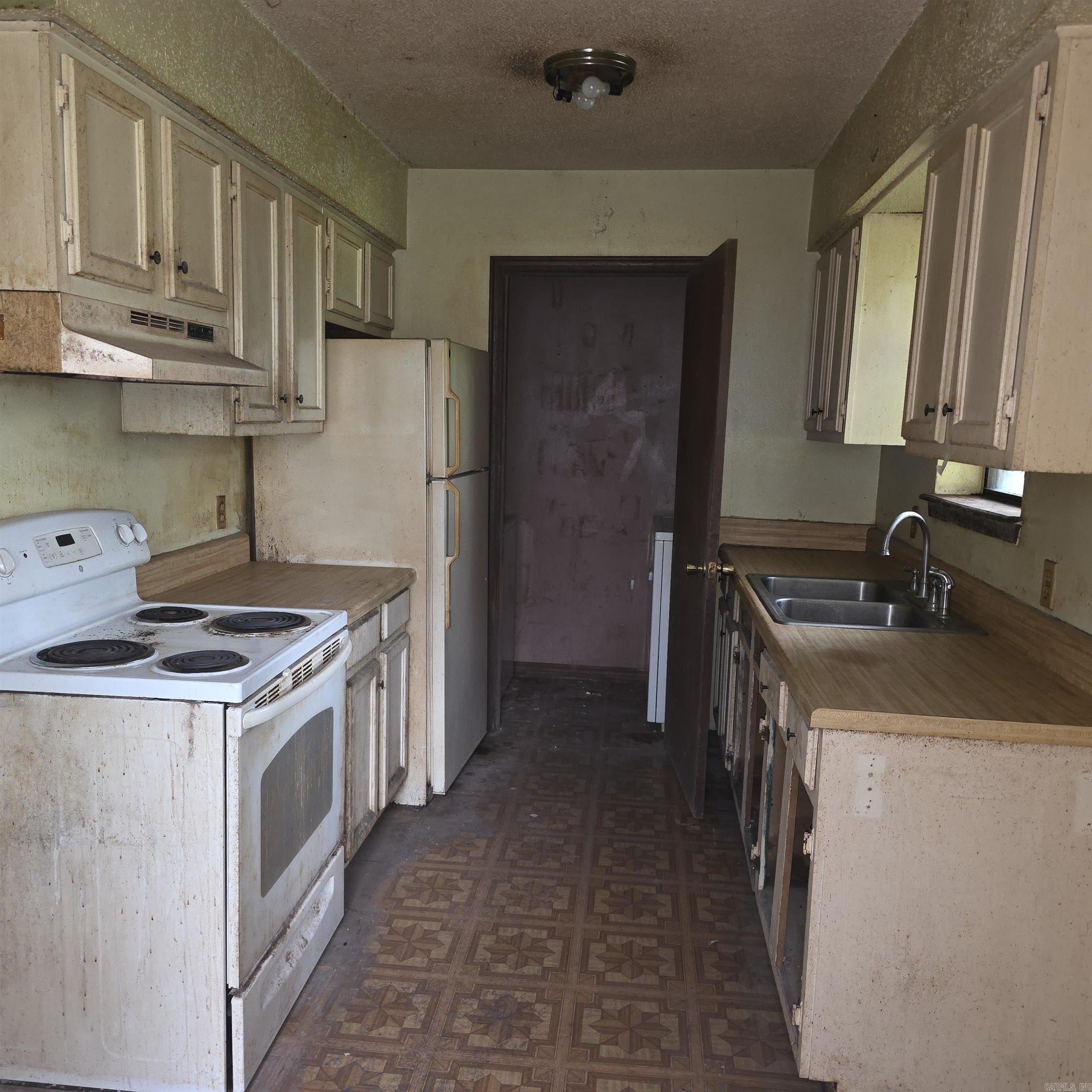 215 Lower Danville  Dardanelle, AR