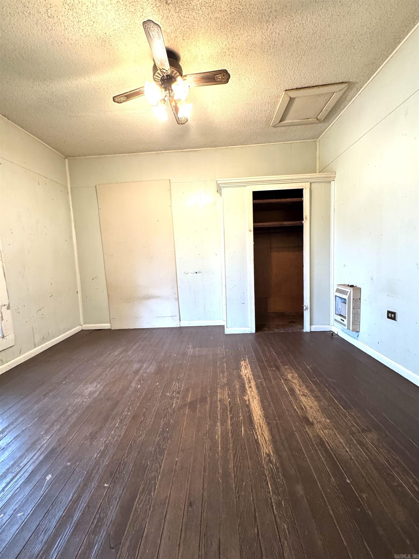 1807 Ford Dr.  Clarksville, AR