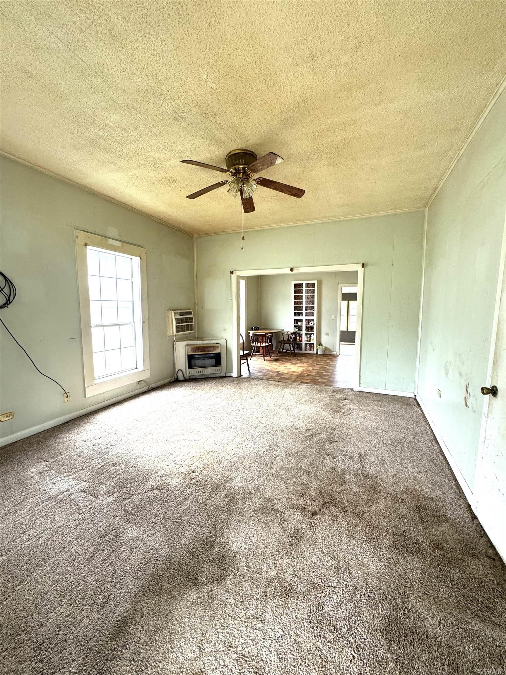 1807 Ford Dr.  Clarksville, AR