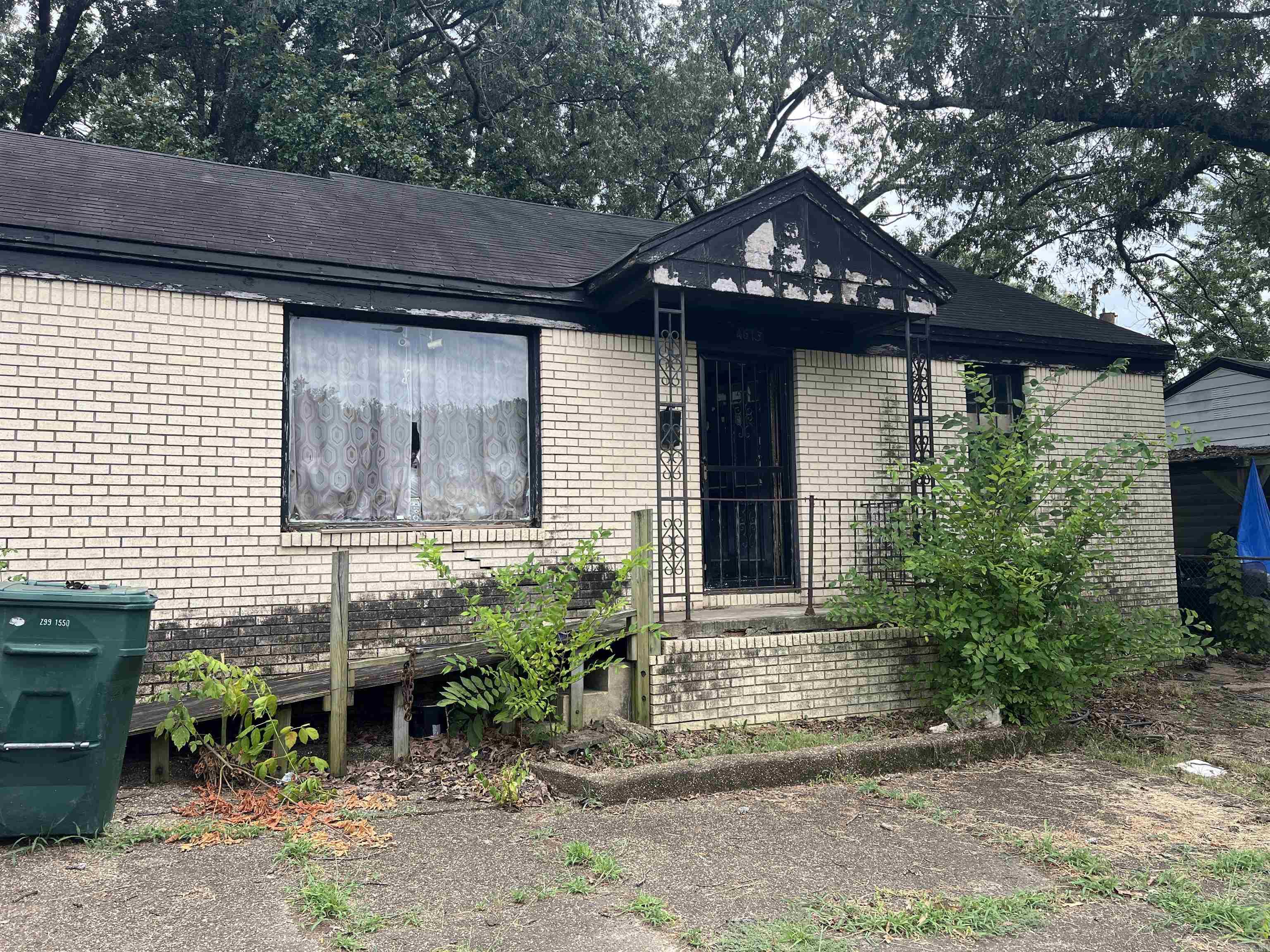 4613 W 16th  Little Rock, AR