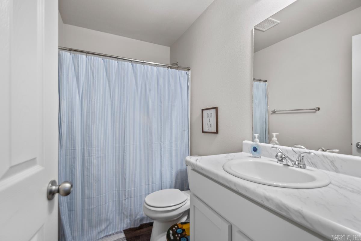 2401 Kenneth Drive  Benton, AR