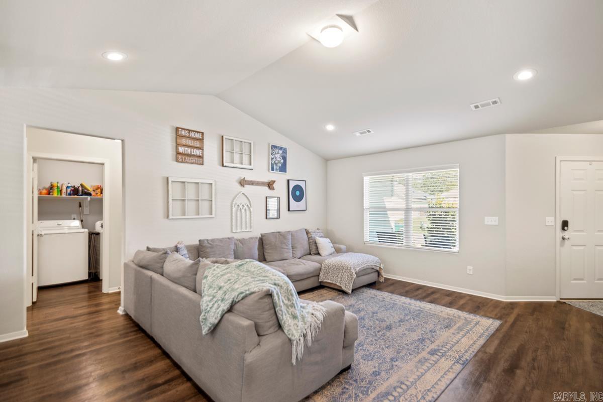 2401 Kenneth Drive  Benton, AR