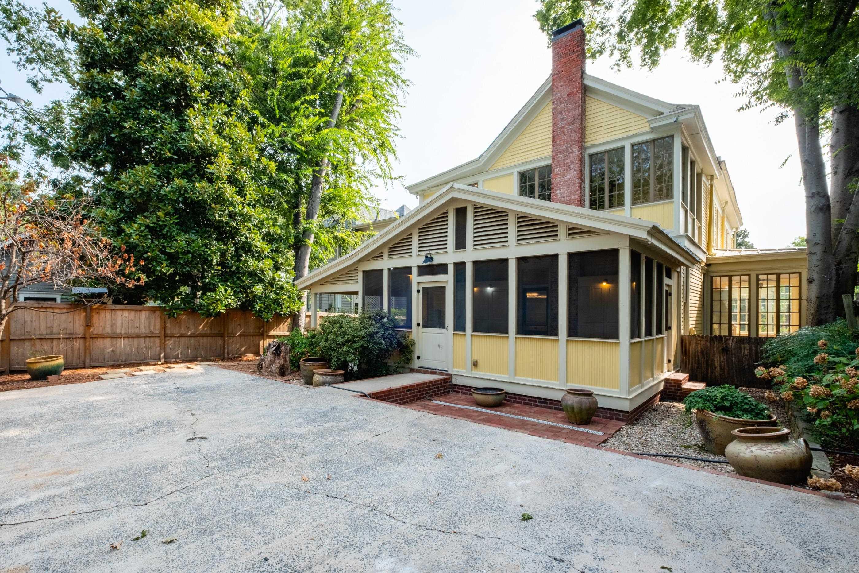 1708 S Arch  Little Rock, AR