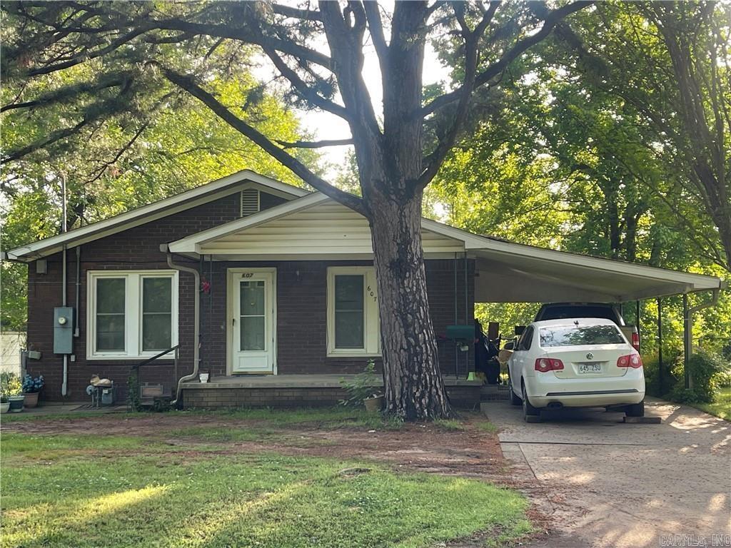 607 Carter St.
