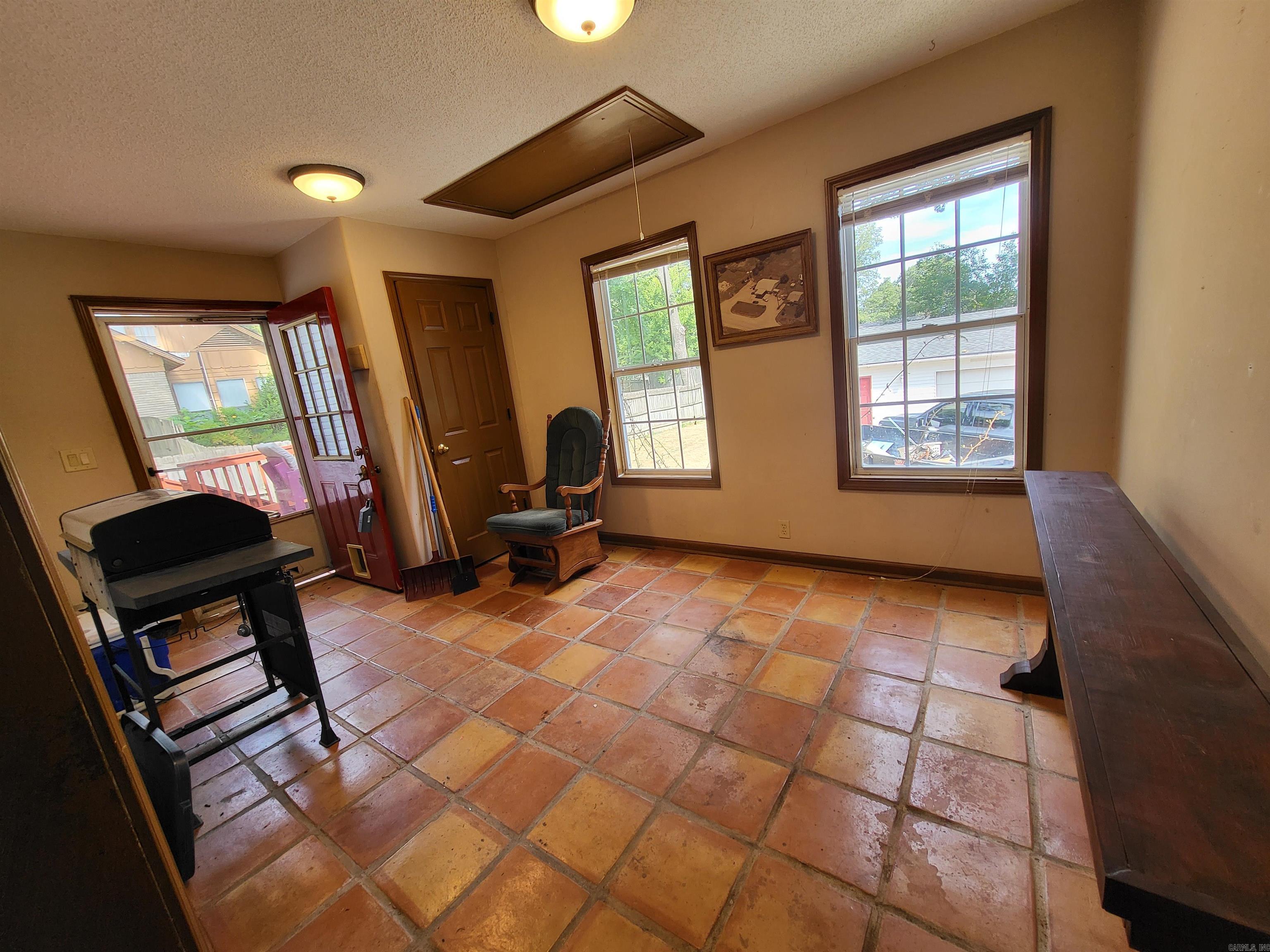 324 E Nettleton Ave  Jonesboro, AR