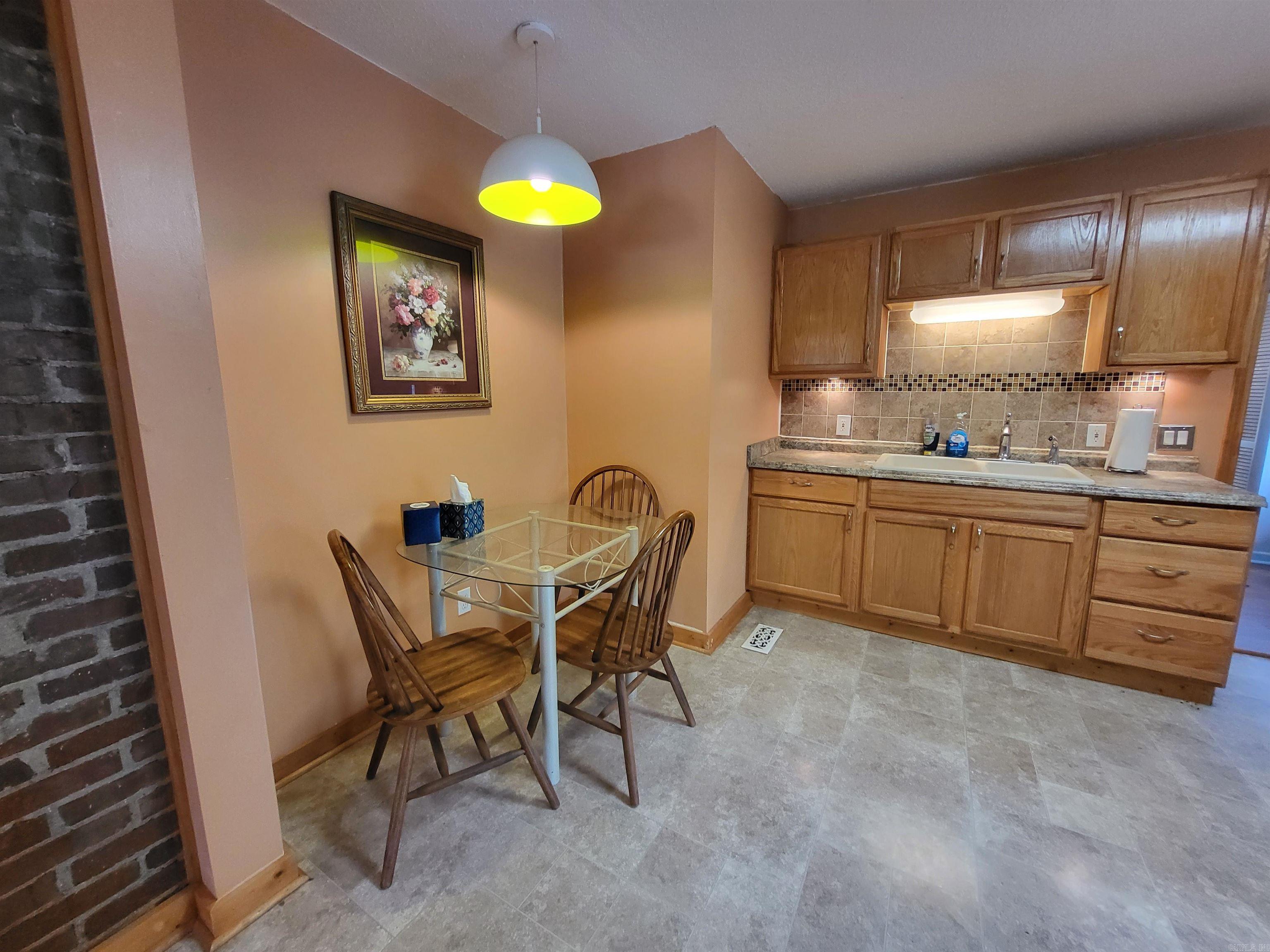 324 E Nettleton Ave  Jonesboro, AR