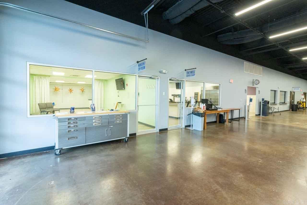 1122 S 2nd  Cabot, AR