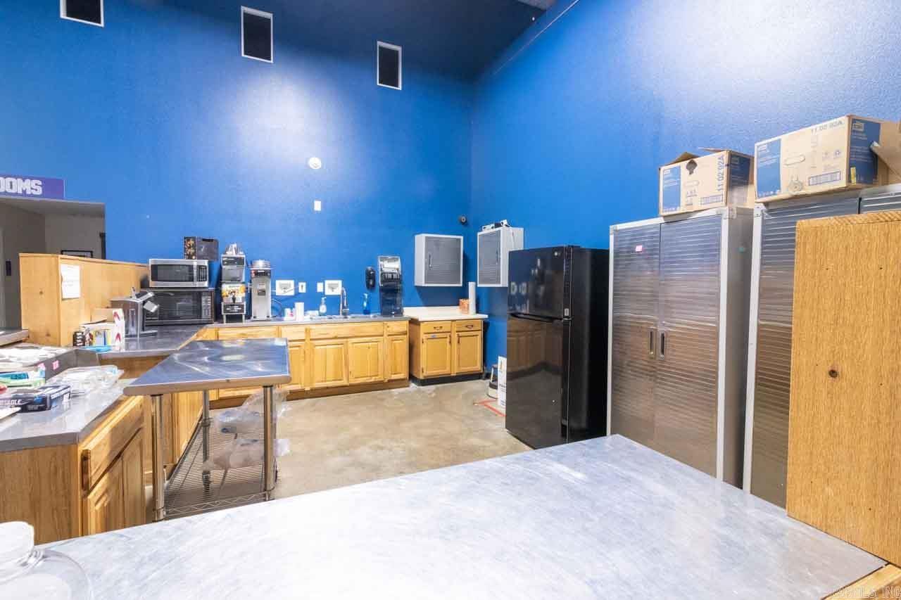 1122 S 2nd  Cabot, AR