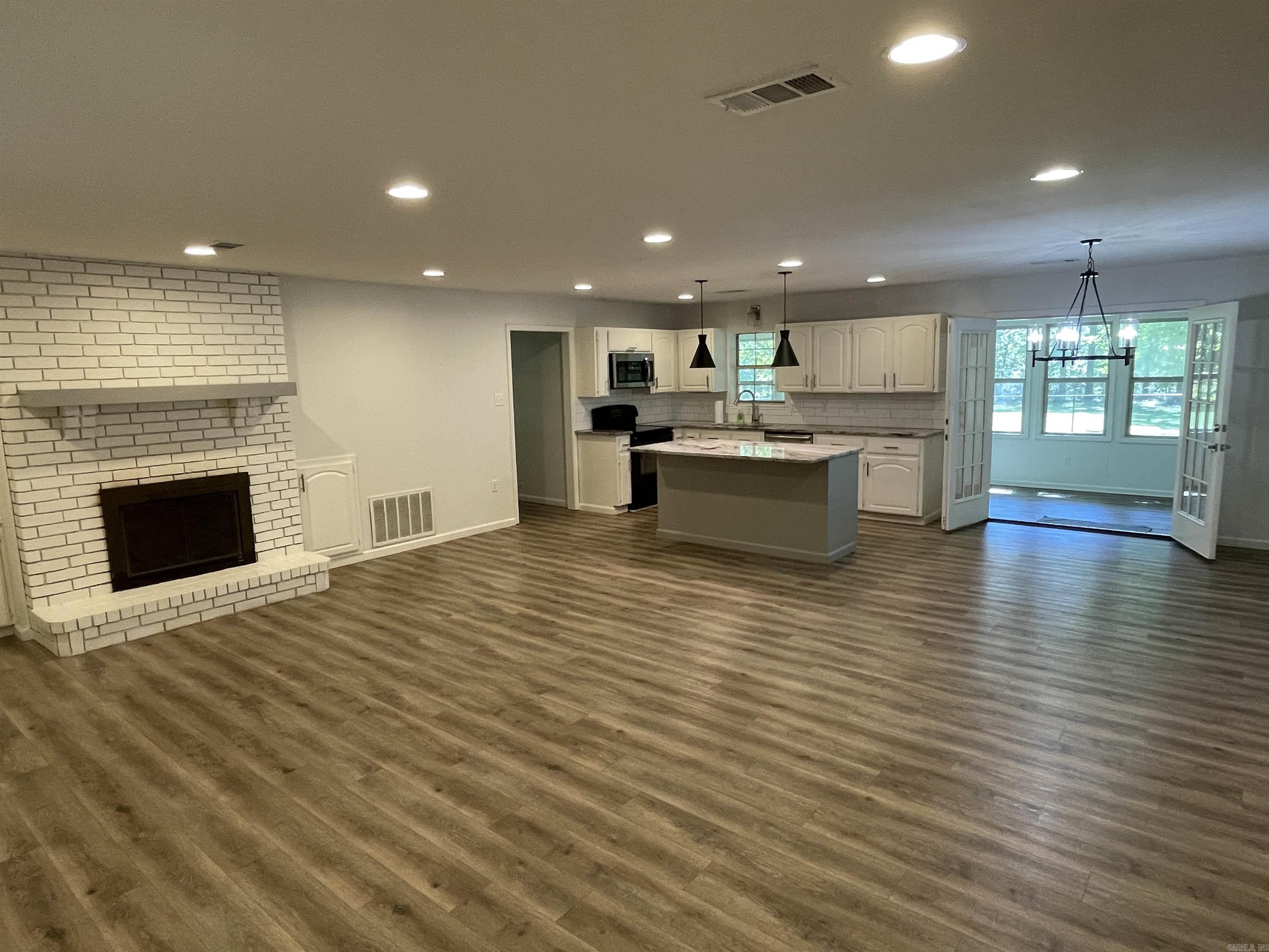 29 Meadows  Mayflower, AR