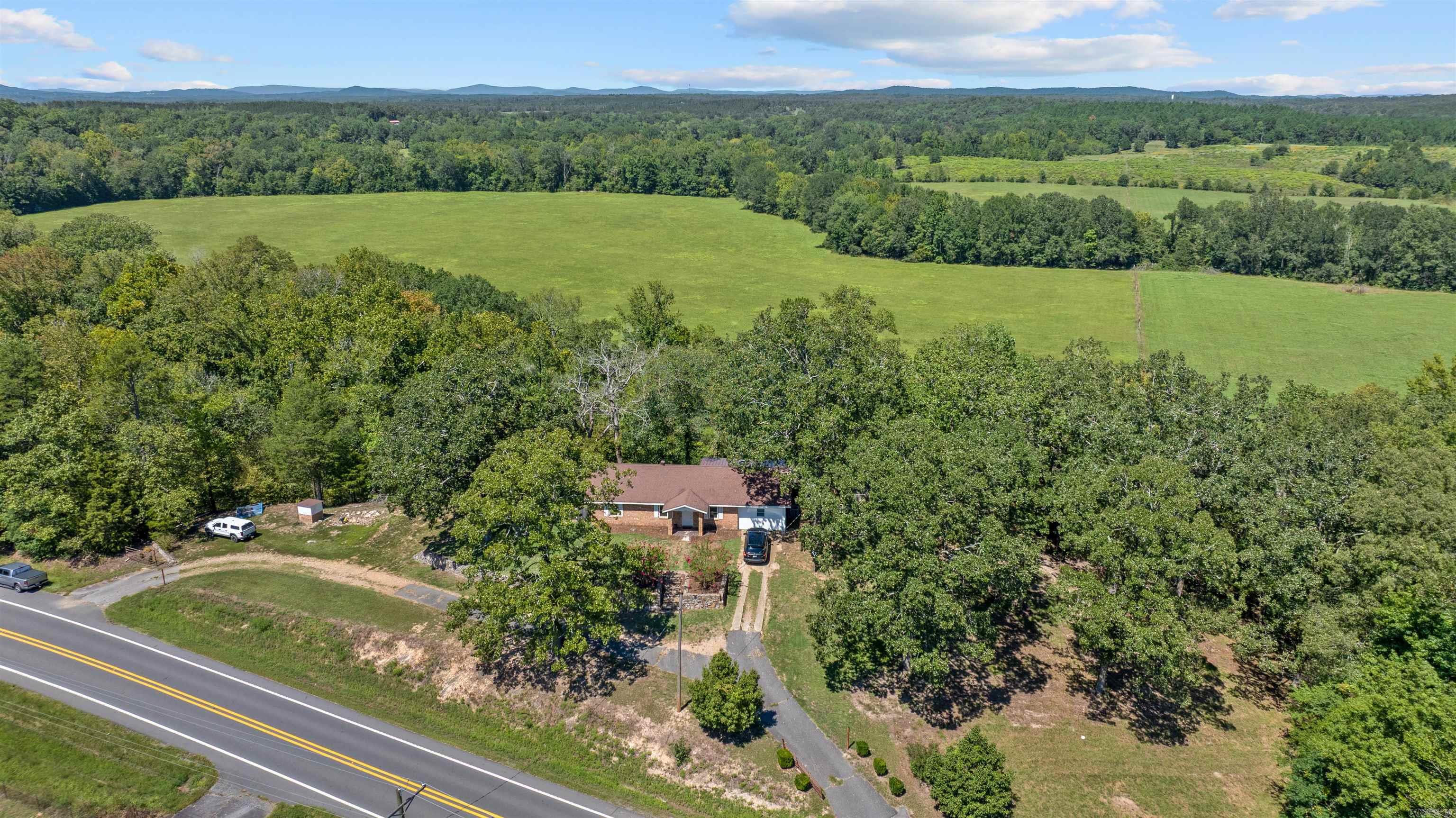 3809 HWY 128  Paron, AR