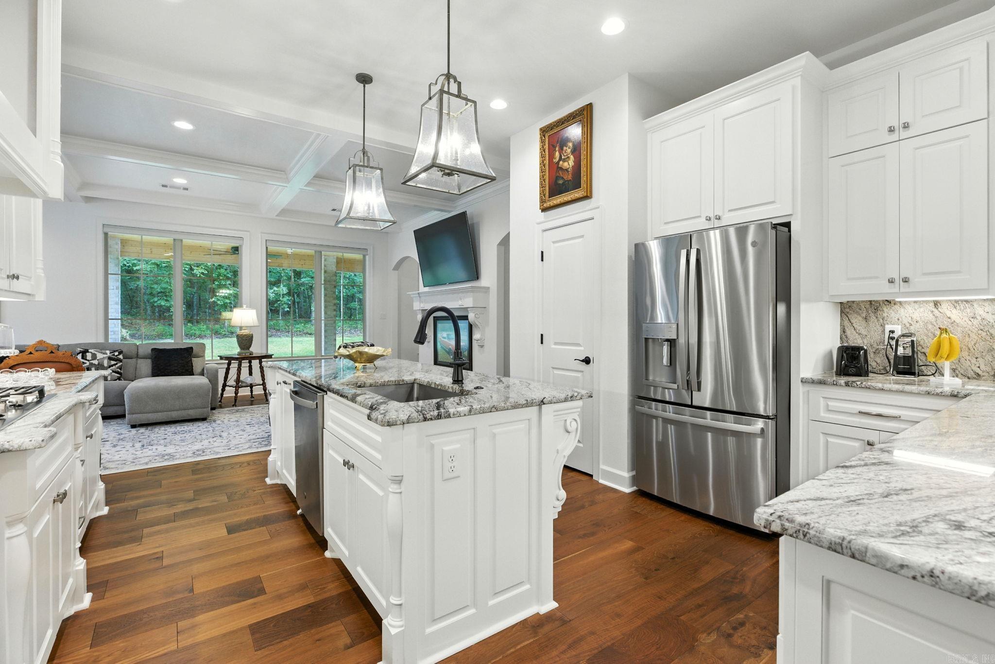 9909 Oakdale  Sherwood, AR