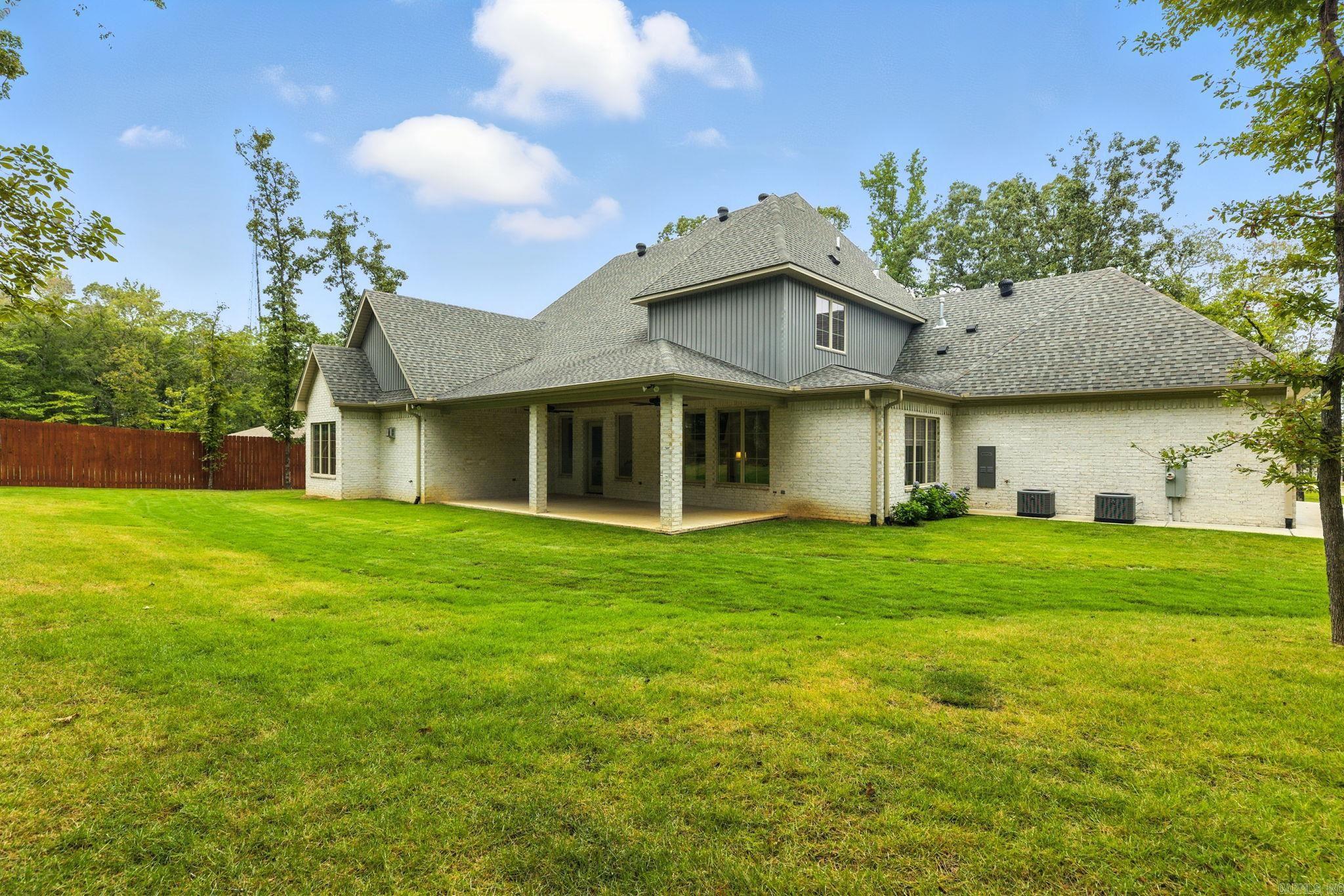 9909 Oakdale  Sherwood, AR
