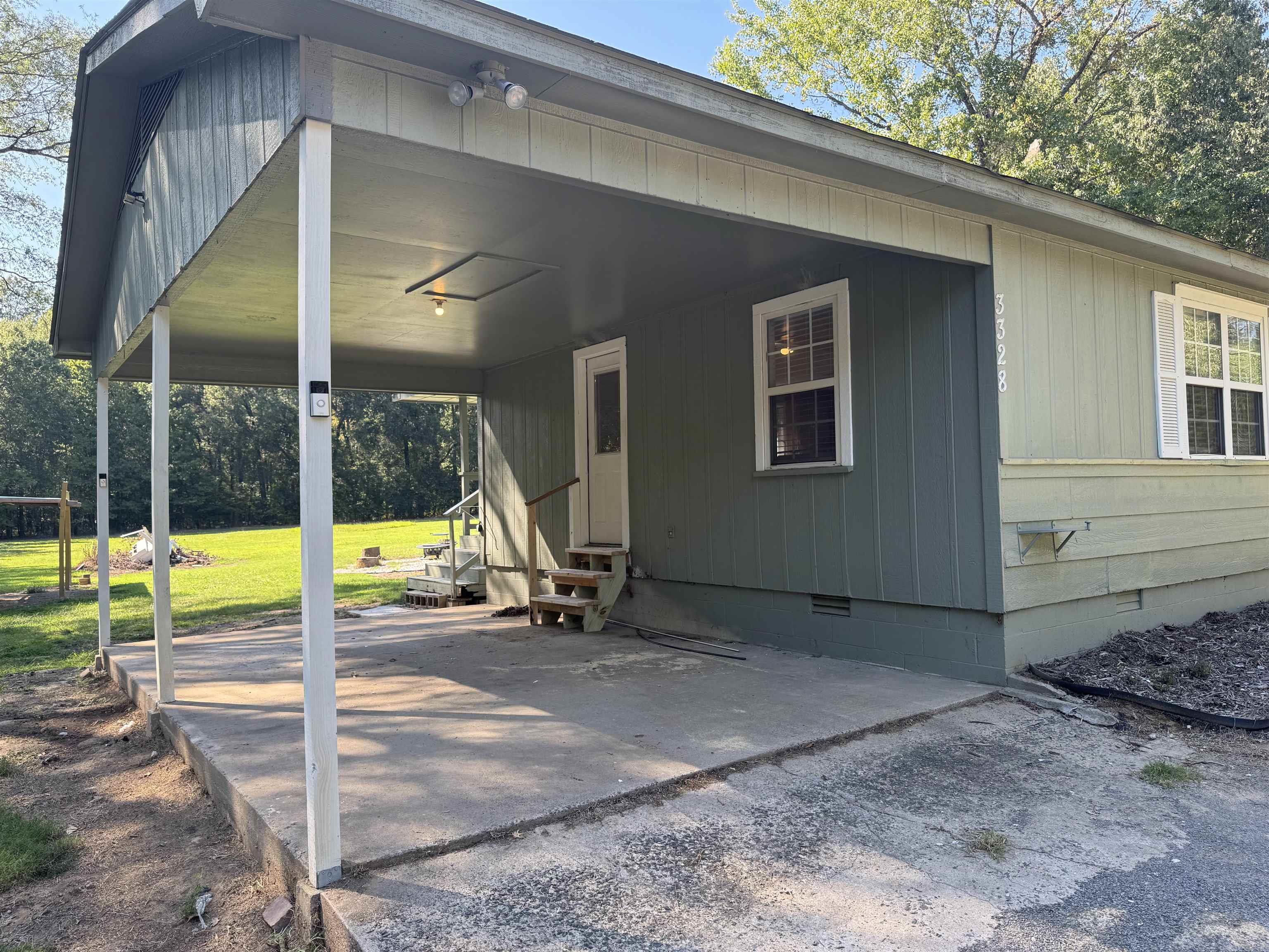 3328 Highway 5  El Paso, AR