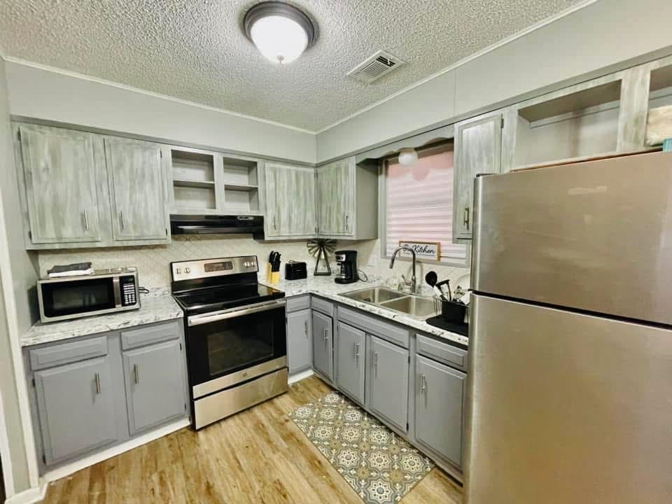 8 Enid  Cherokee Village, AR