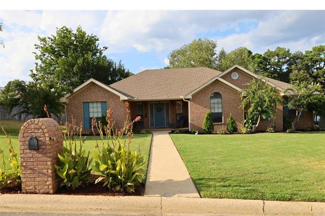 1701  Robinwood St  Paragould, AR