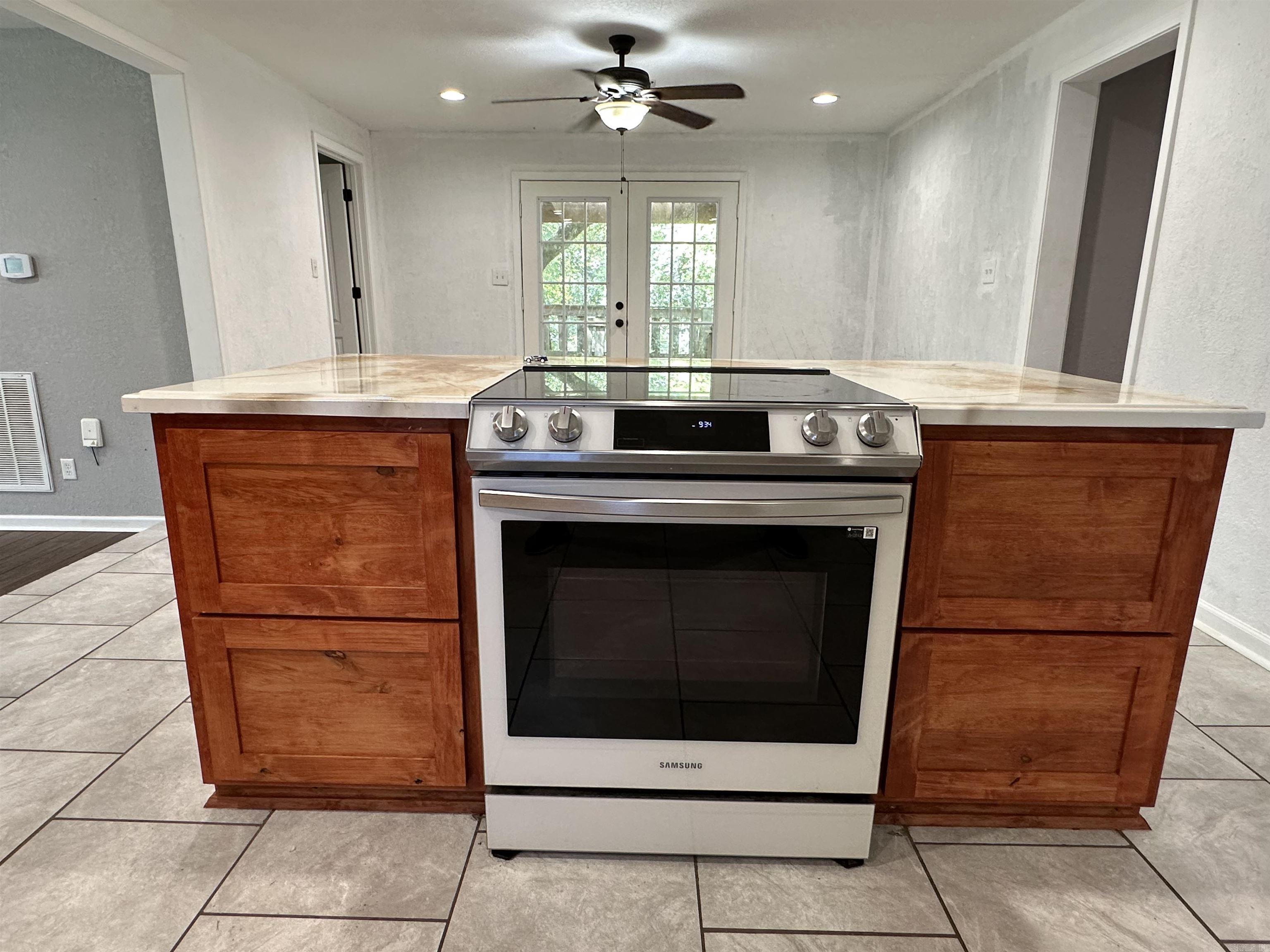 2313 AR-203  Bearden, AR