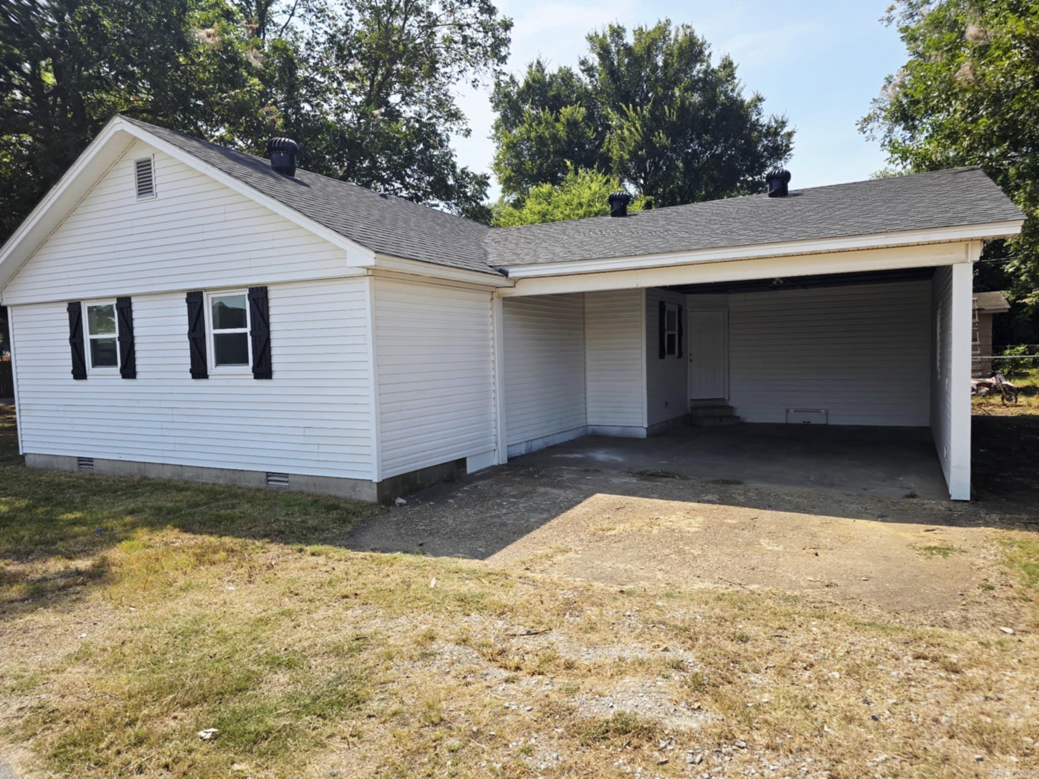 210 E Susan  Manila, AR